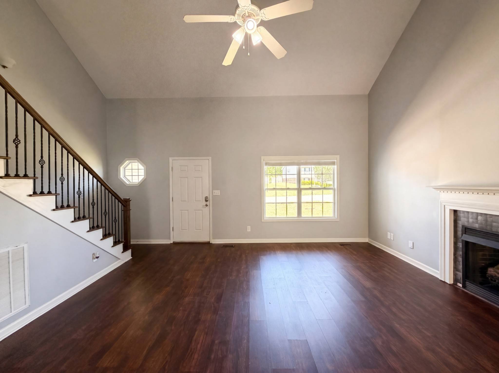982 Silty Dr, Clarksville, TN 37042
