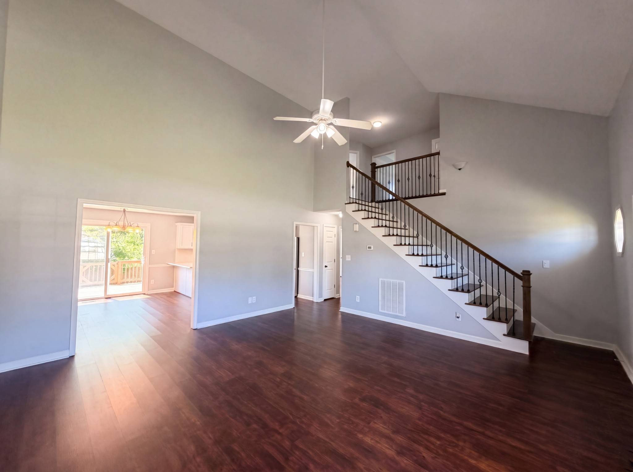 982 Silty Dr, Clarksville, TN 37042