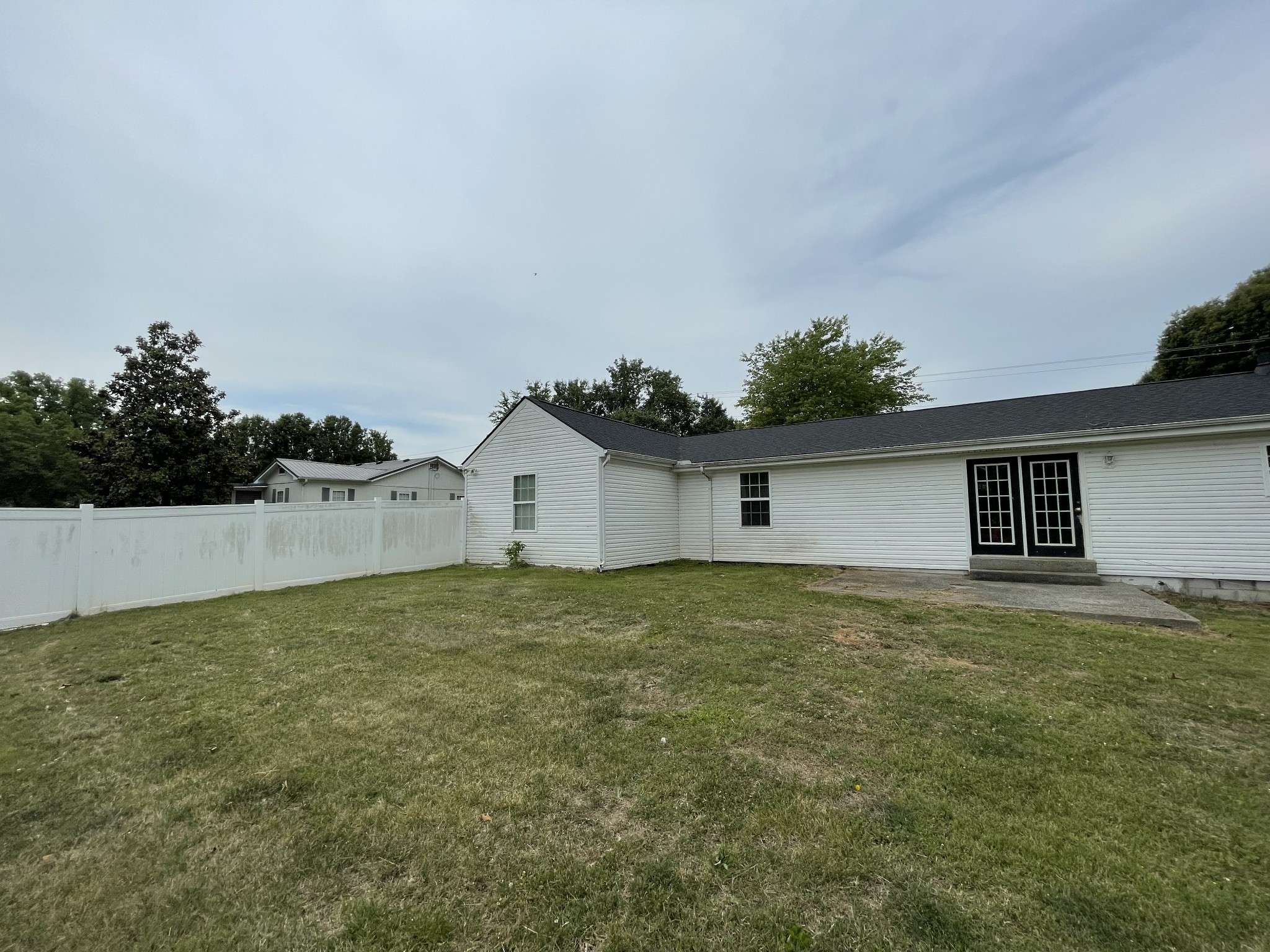 305 Cedar Hill Rd, Adams, TN 37010