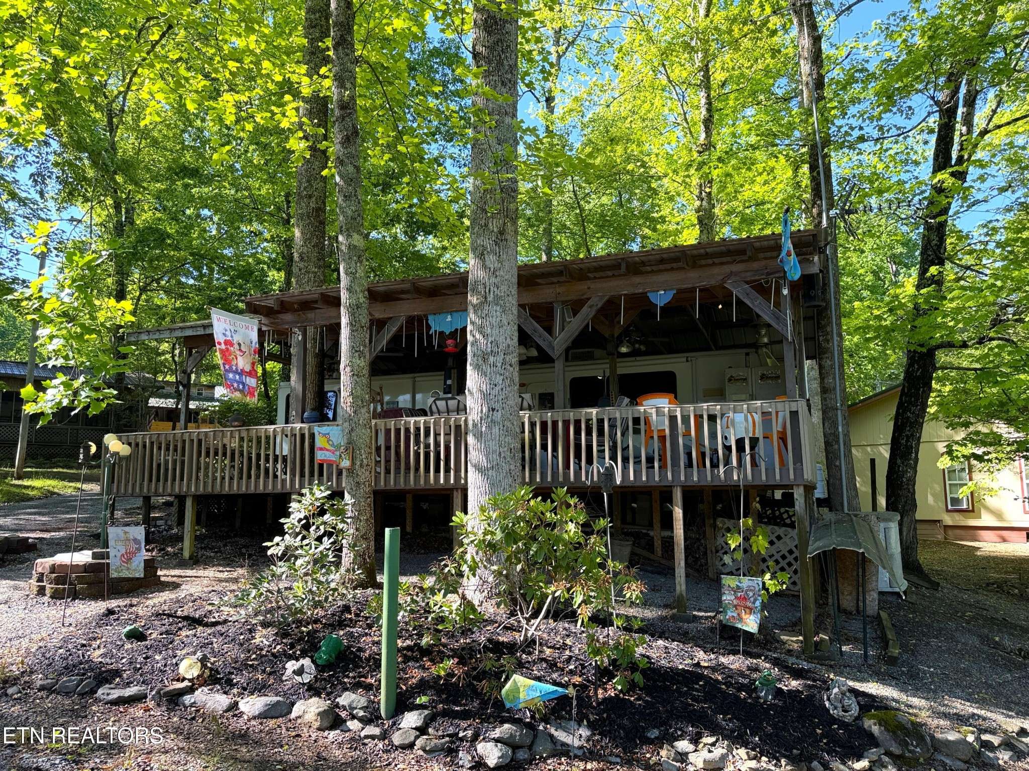 605 Lily Way, Cosby, TN 37722
