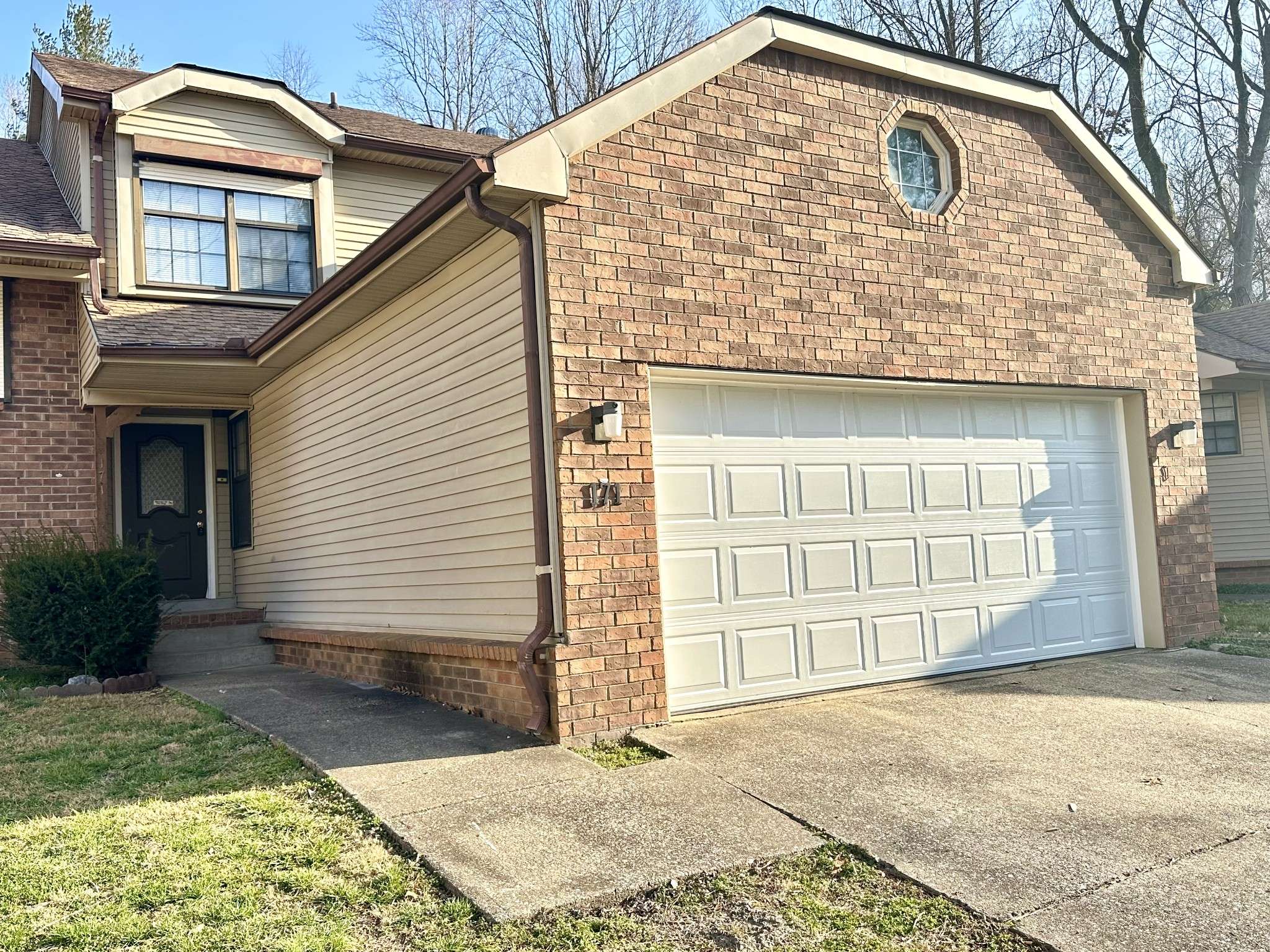 162 Condor Ct, Clarksville, TN 37042