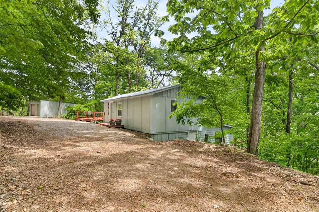 8045 Sarah Thomas Rd, Silver Point, TN 38582