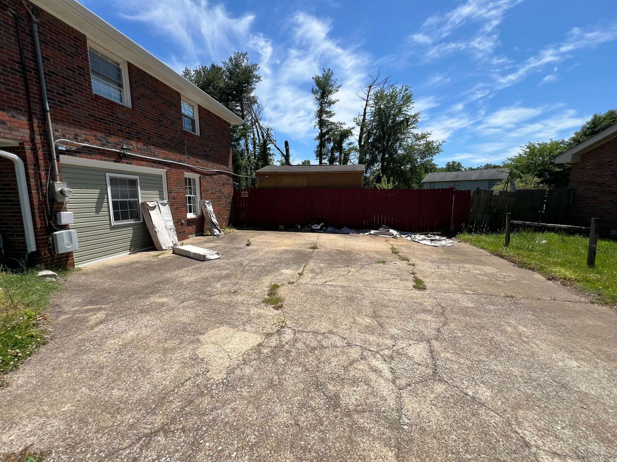 307 Dale Ter, Clarksville, TN 37042
