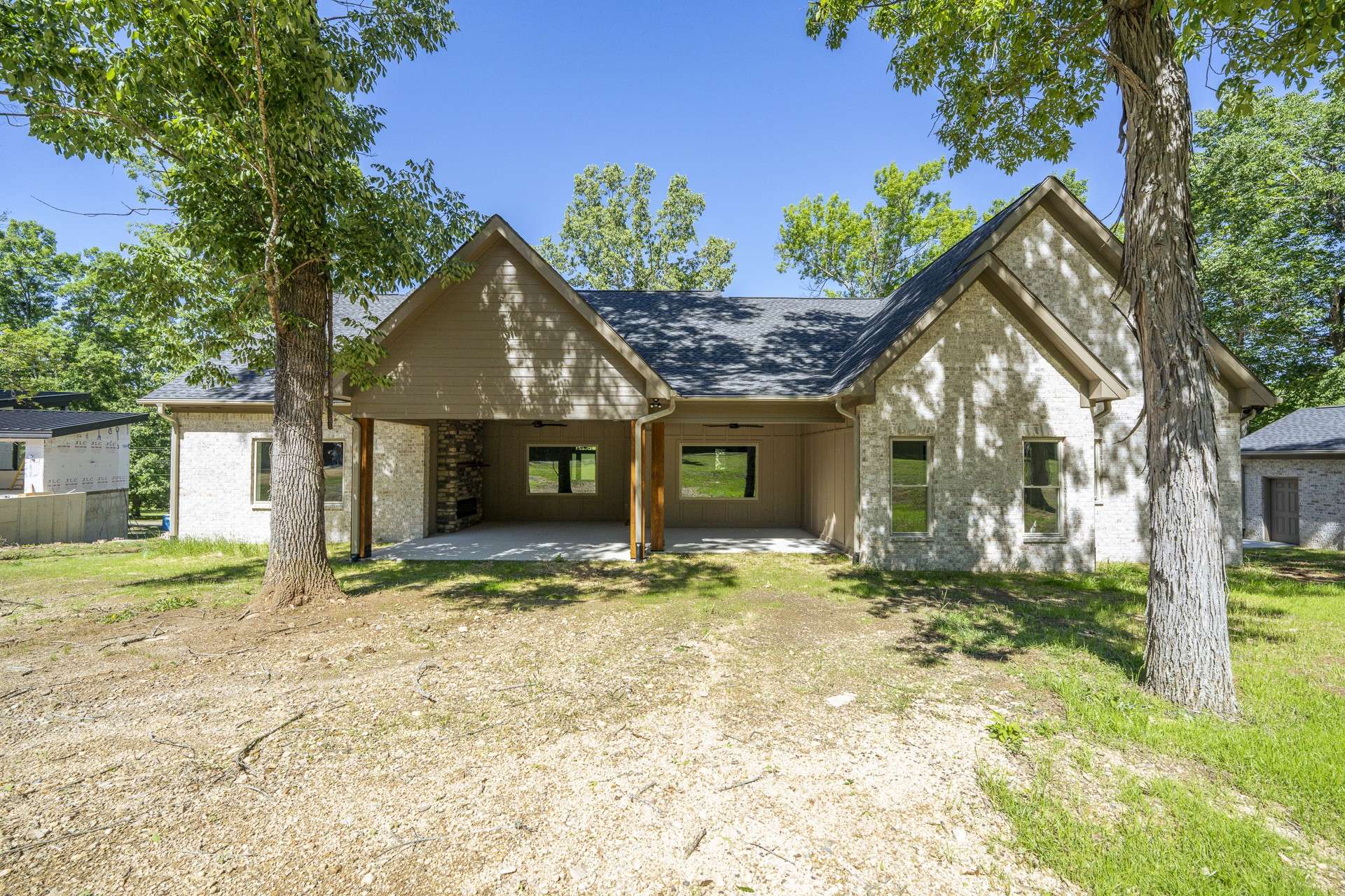 621 Bradley Ln, Bath Springs, TN 38311
