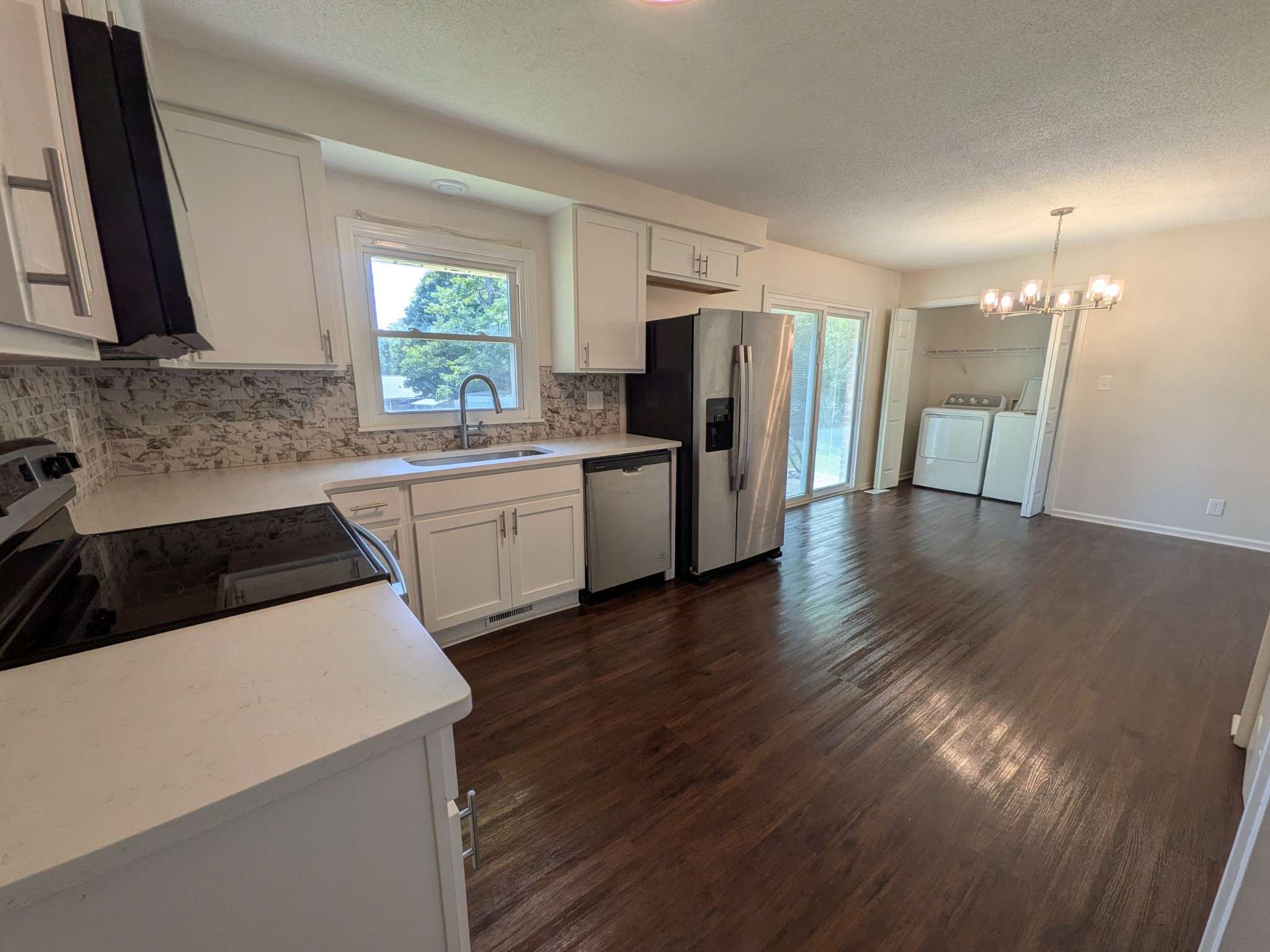809 Margret Dr, Clarksville, TN 37042