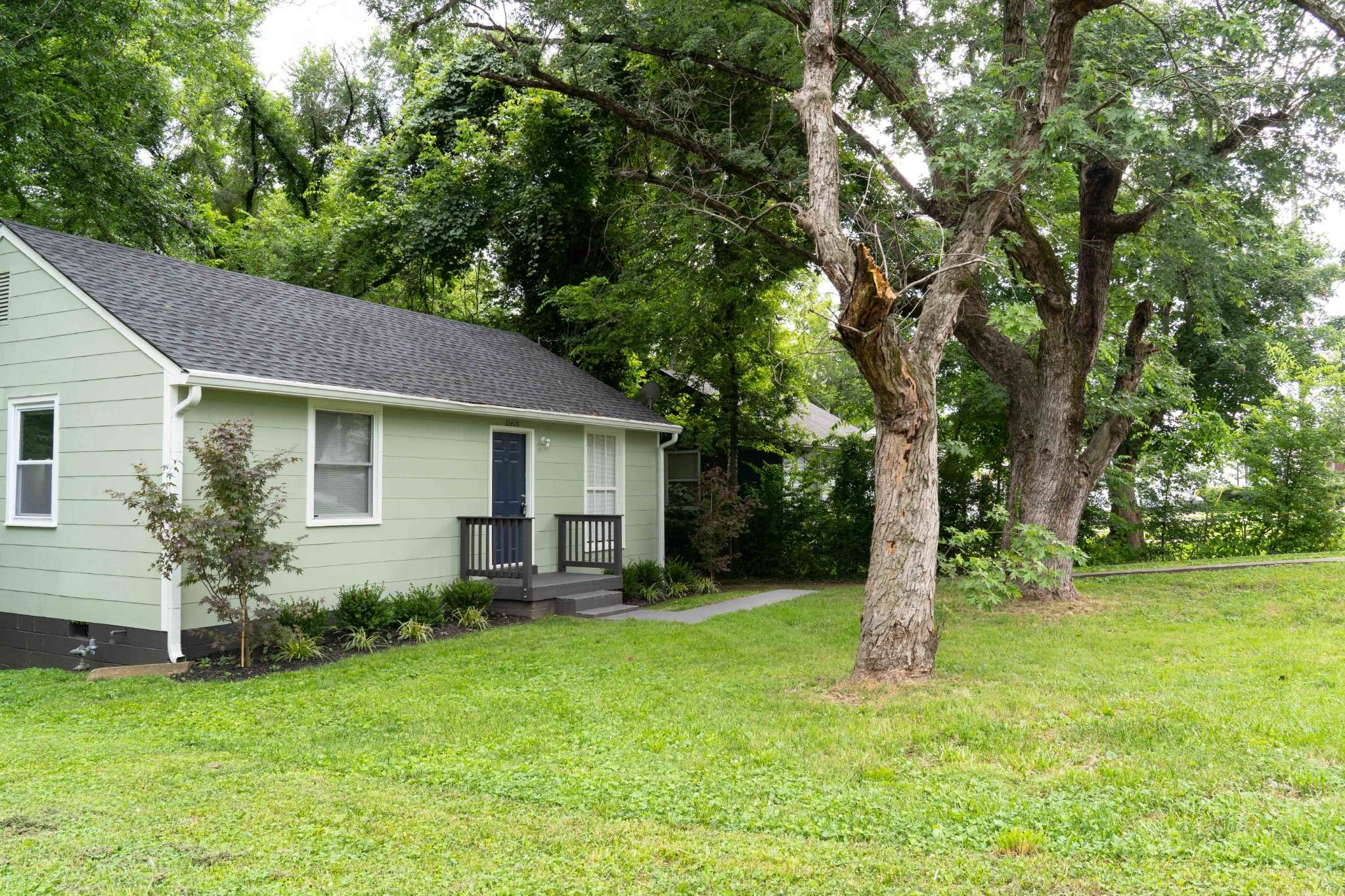 2605 Delk Ave, Nashville, TN 37208