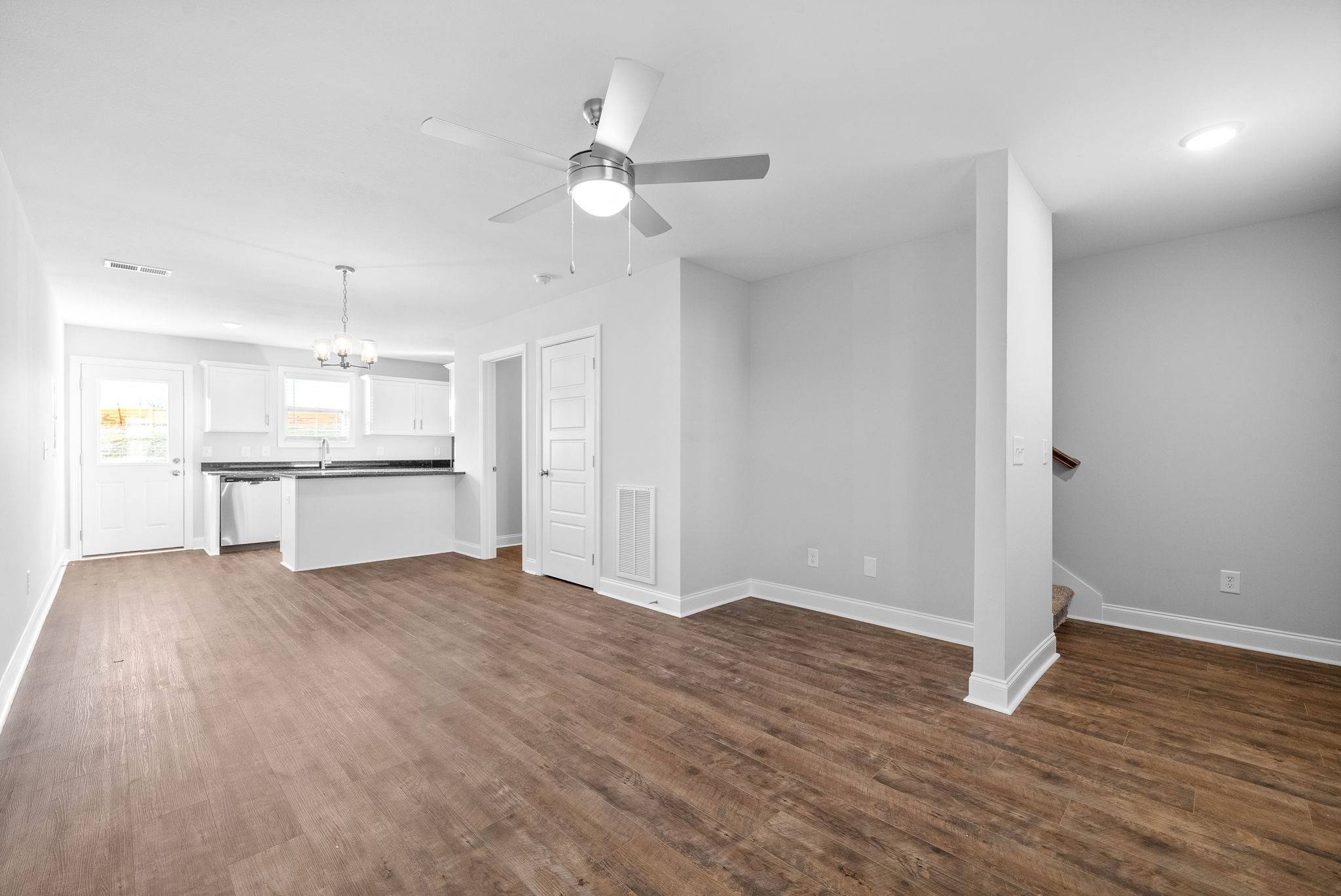 919 Martin St #E2, Clarksville, TN 37040