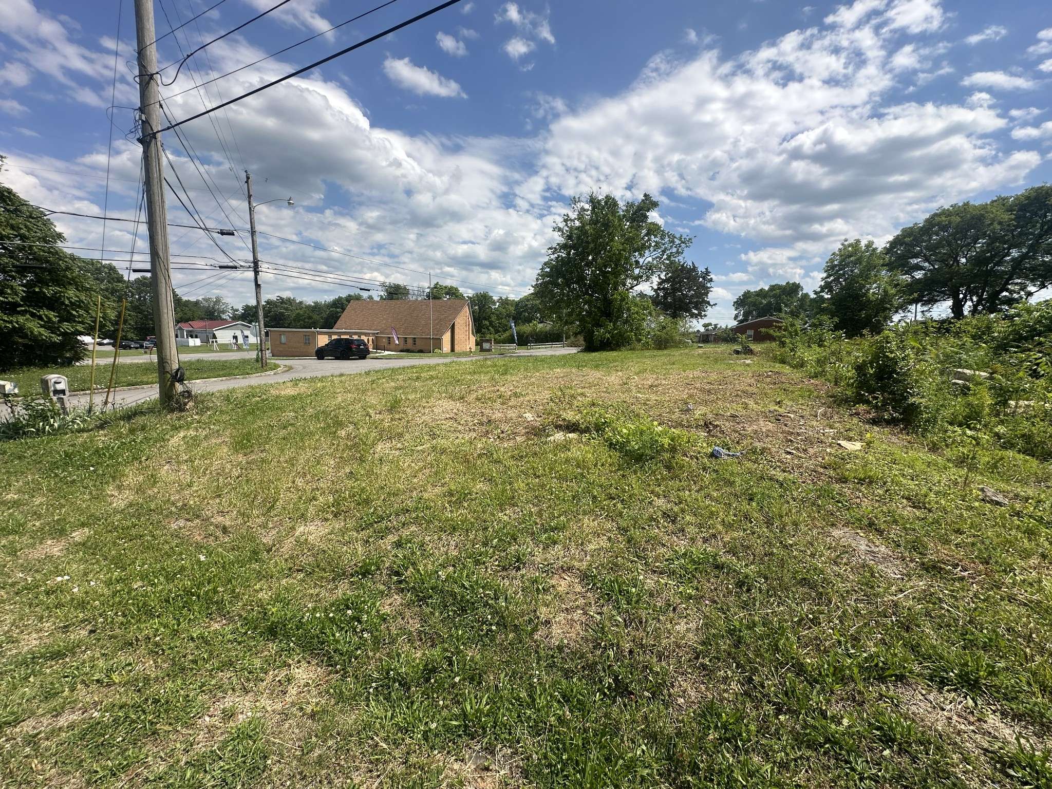 601 Plum Hill Dr, Shelbyville, TN 37160