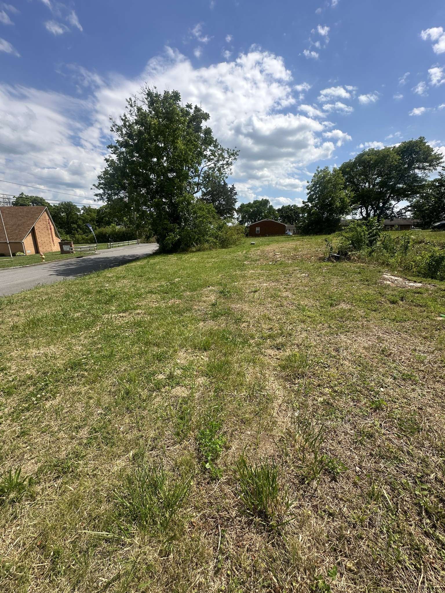 601 Plum Hill Dr, Shelbyville, TN 37160