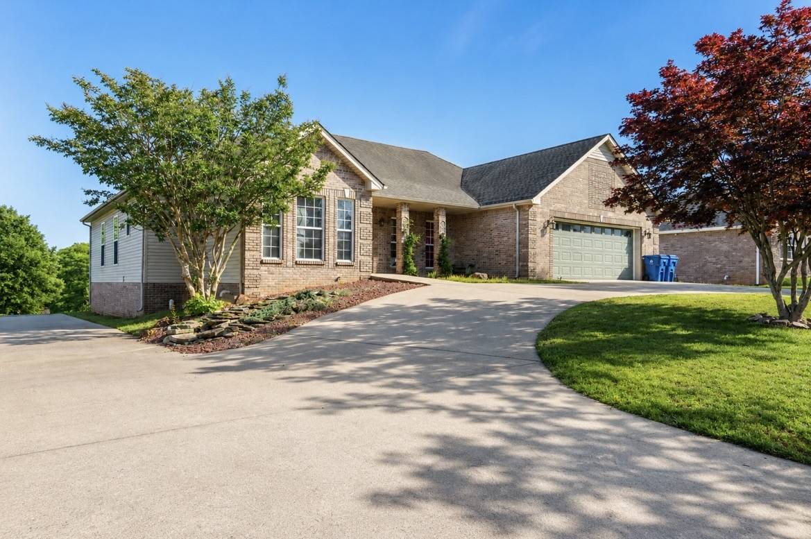 229 Cheshire Rd, Clarksville, TN 37043