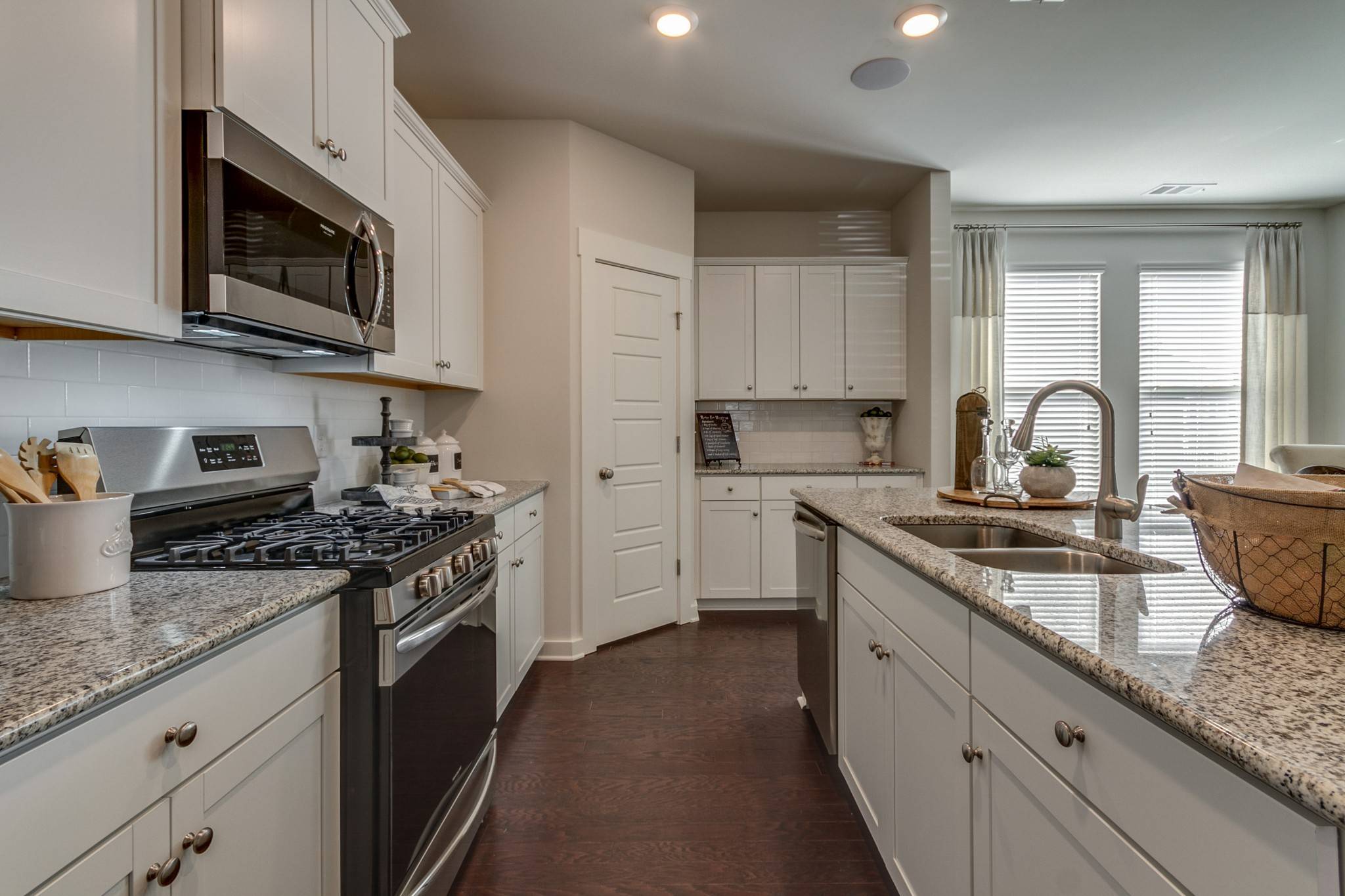 483 Lacewing Lane, Clarksville, TN 37043