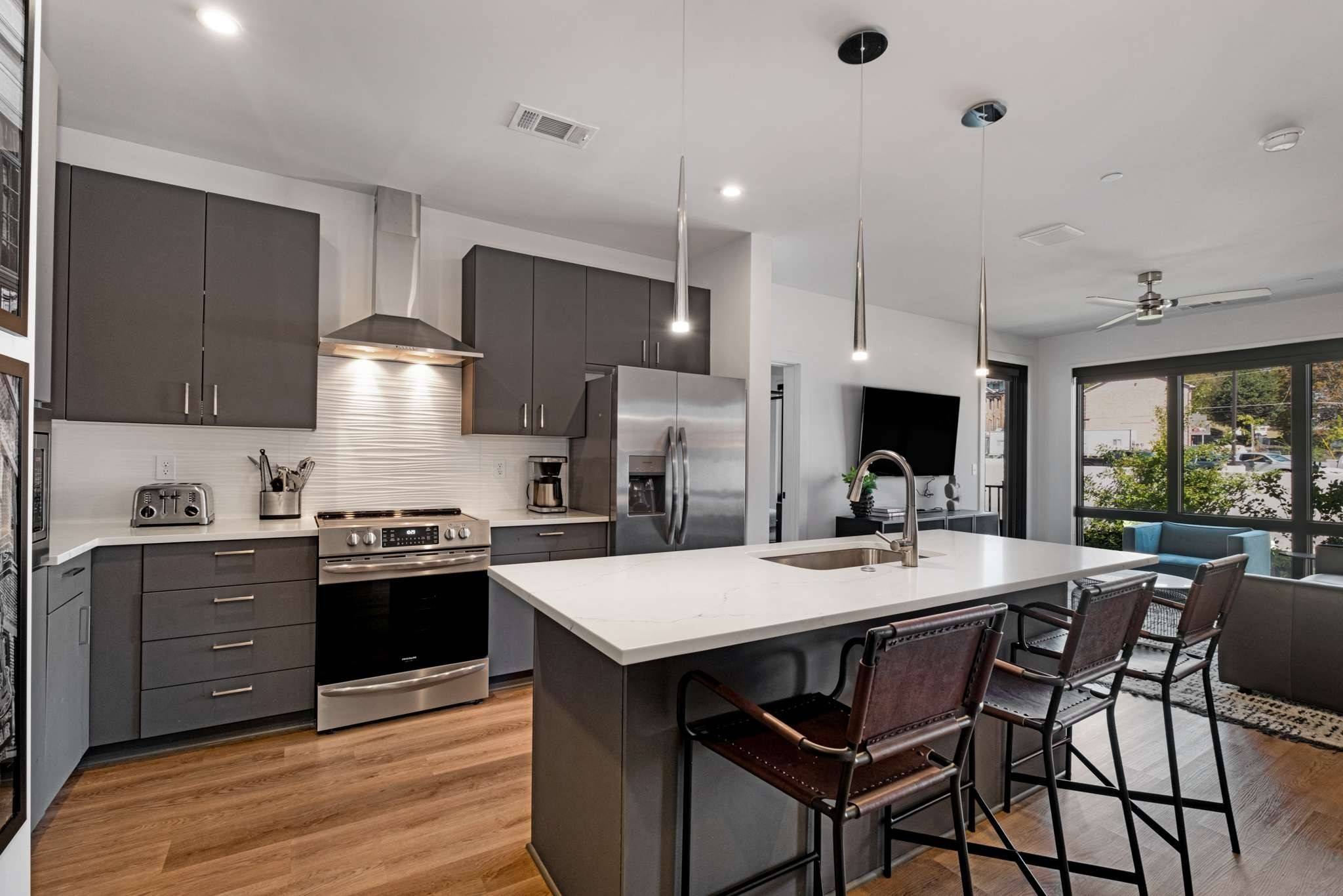 303 31st Avenue #N #304, Nashville, TN 37203