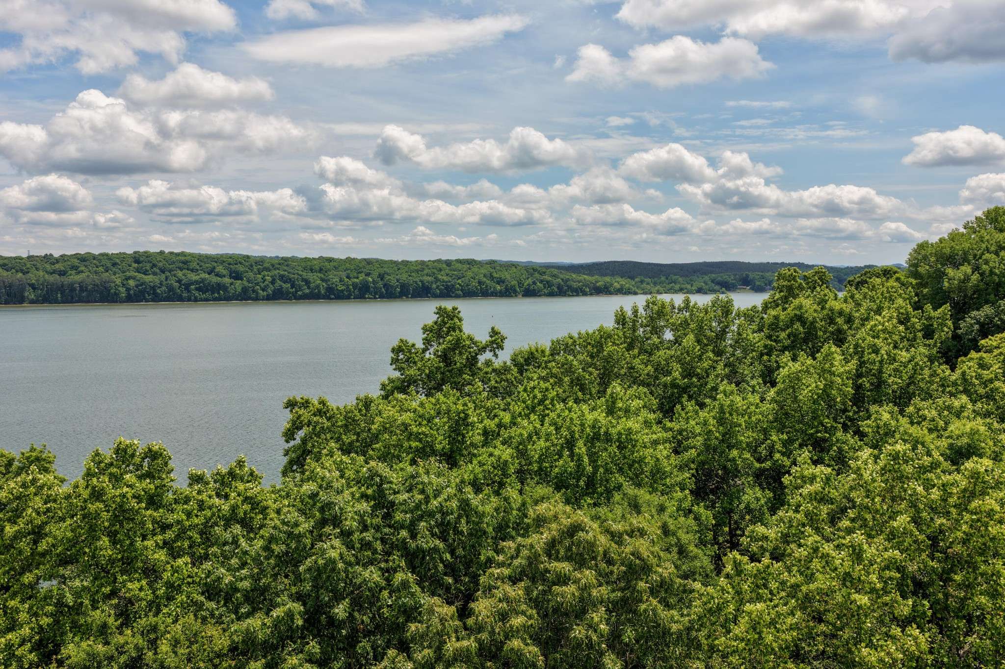 2266 N Shore Acres Road, Soddy Daisy, TN 37379