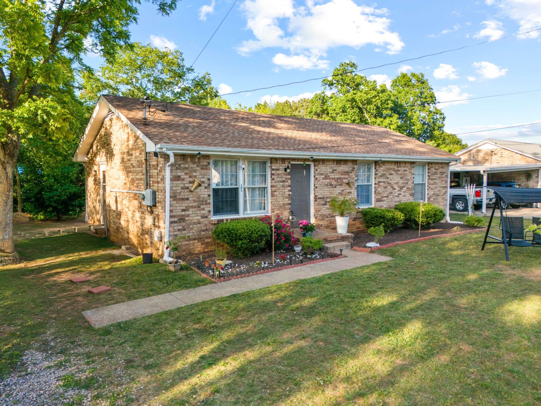 105 Bellamy Ct, Clarksville, TN 37043