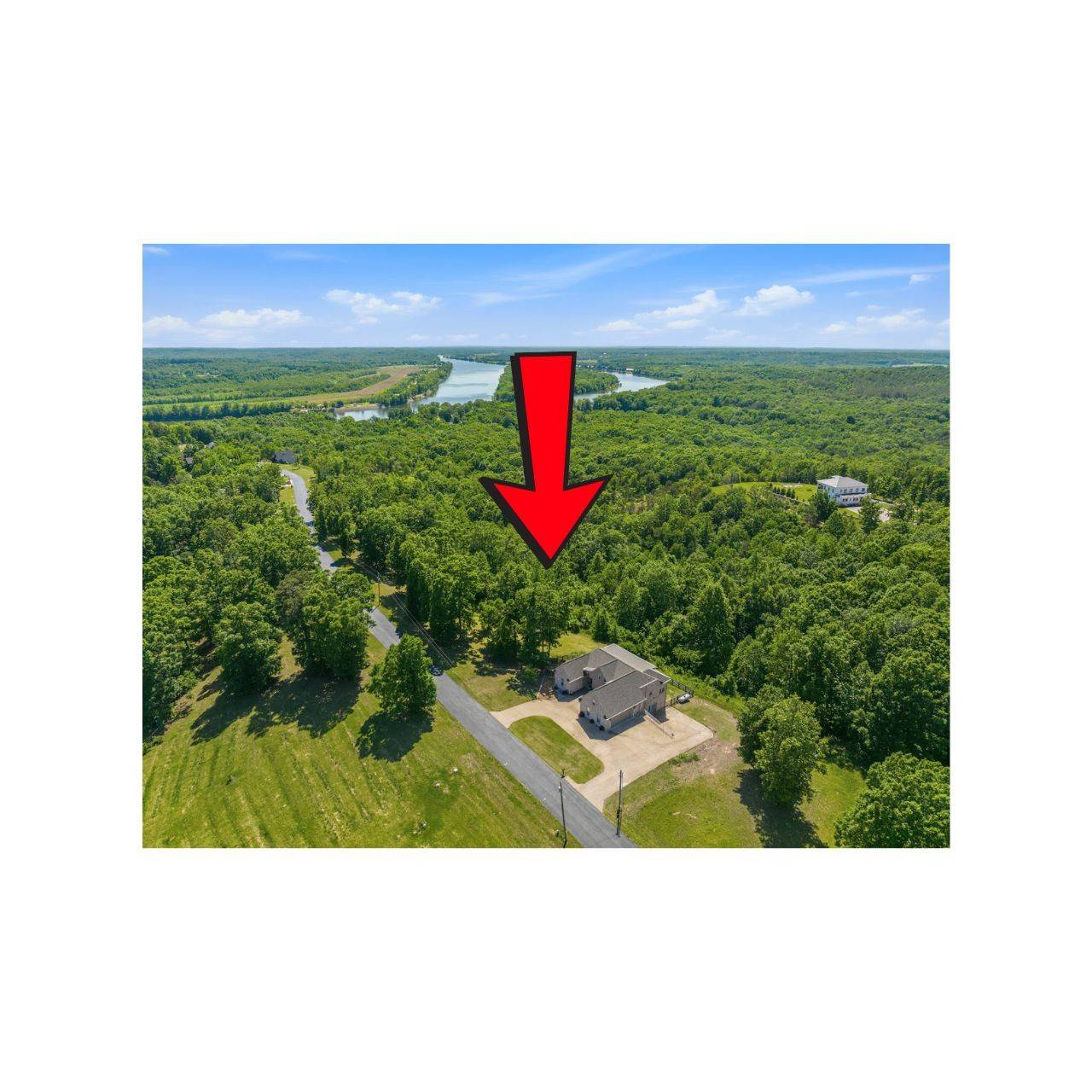 340 Rivers Edge Dr, Bath Springs, TN 38311