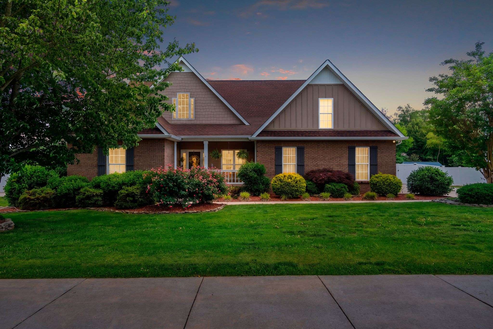 87 Garrison Dr, Mcminnville, TN 37110