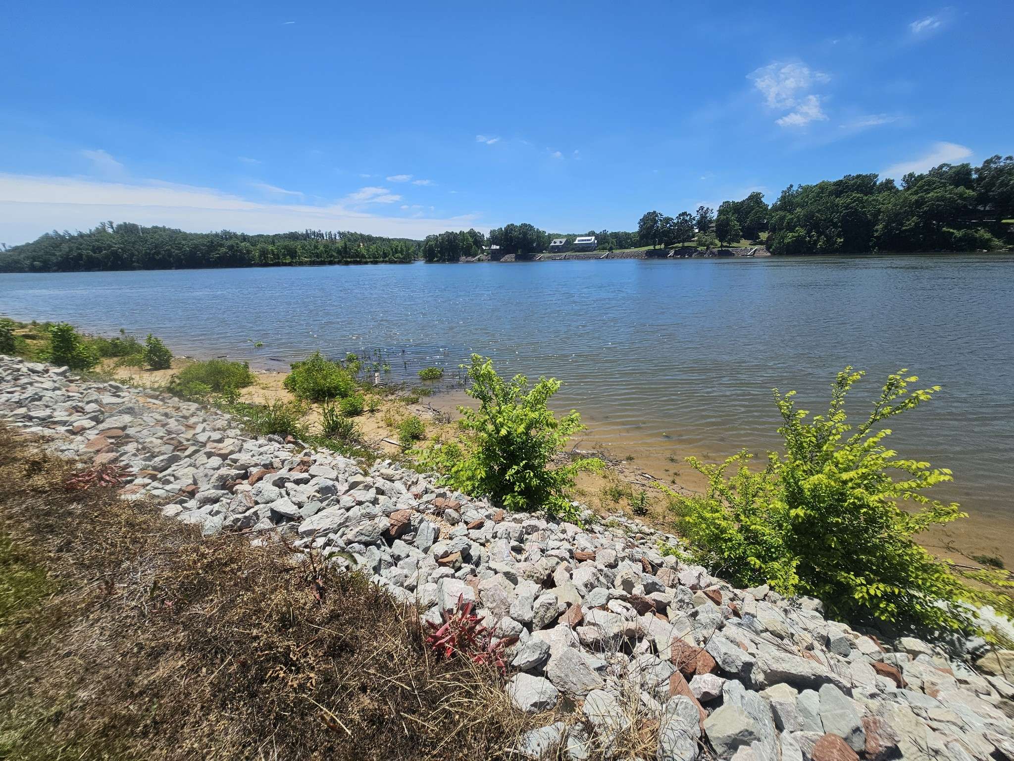 1695 Hardin Bottom River Rd, Clifton, TN 38425