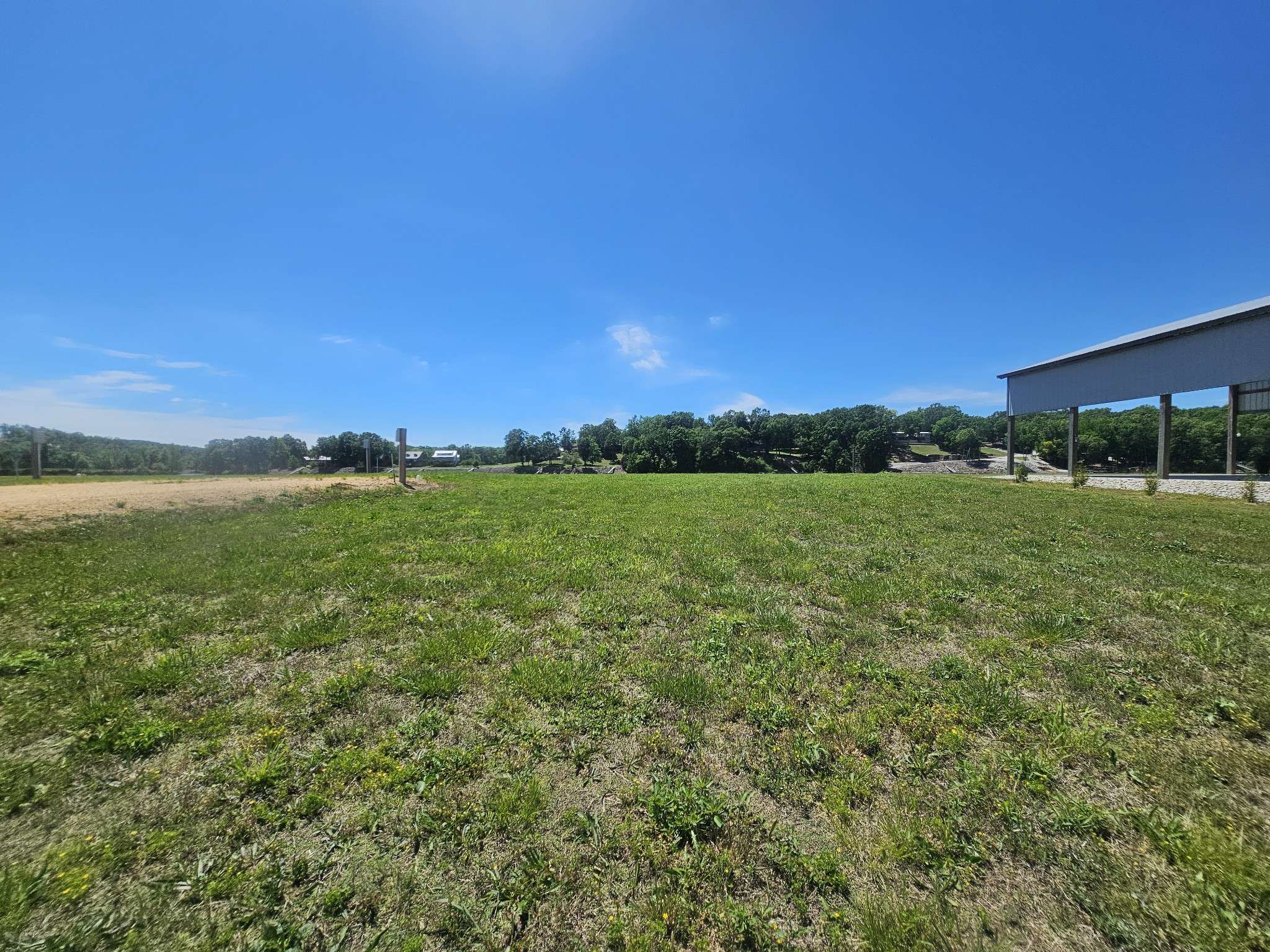 1695 Hardin Bottom River Rd, Clifton, TN 38425