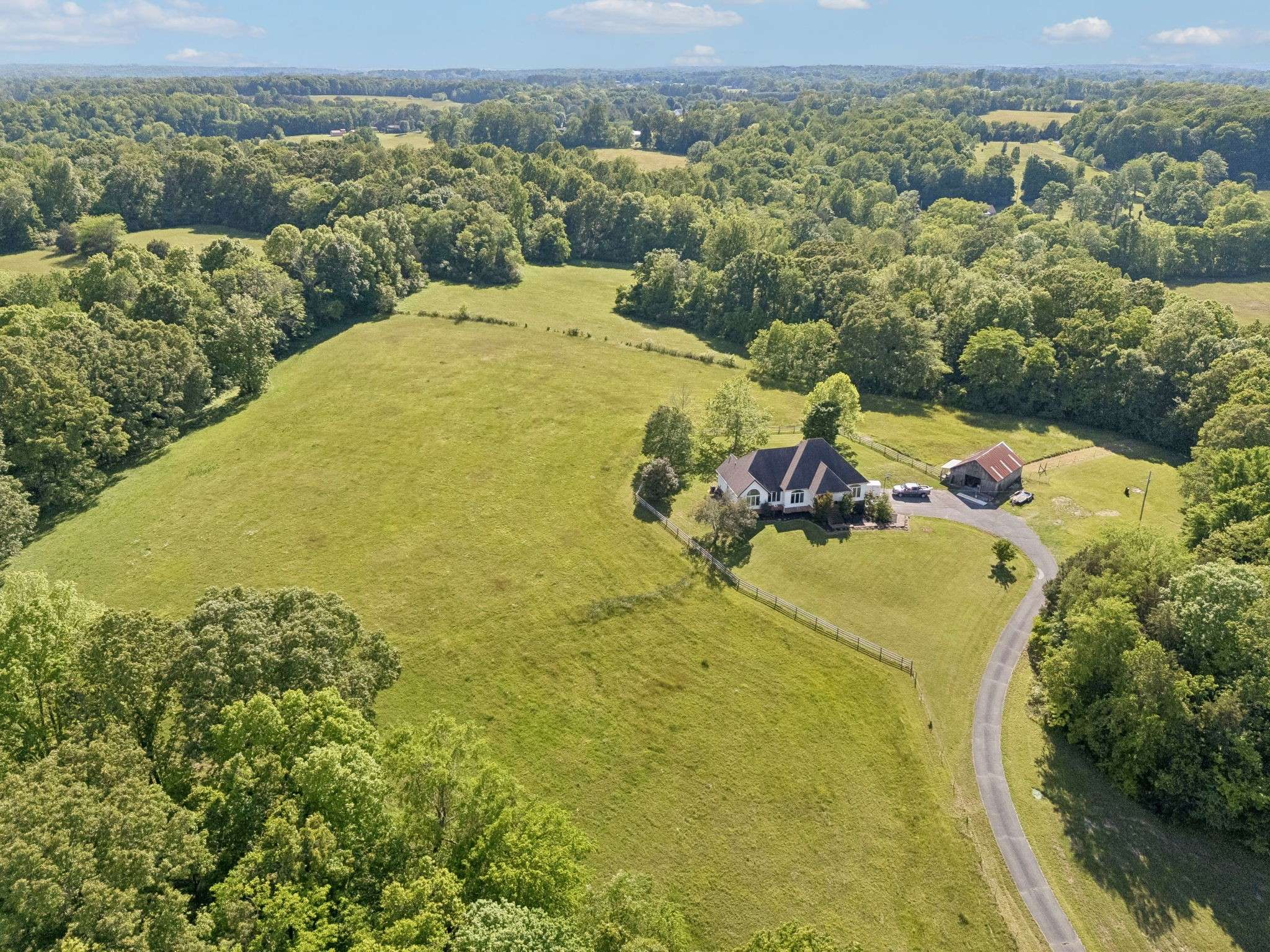 250 Home Place Rd, Dickson, TN 37055