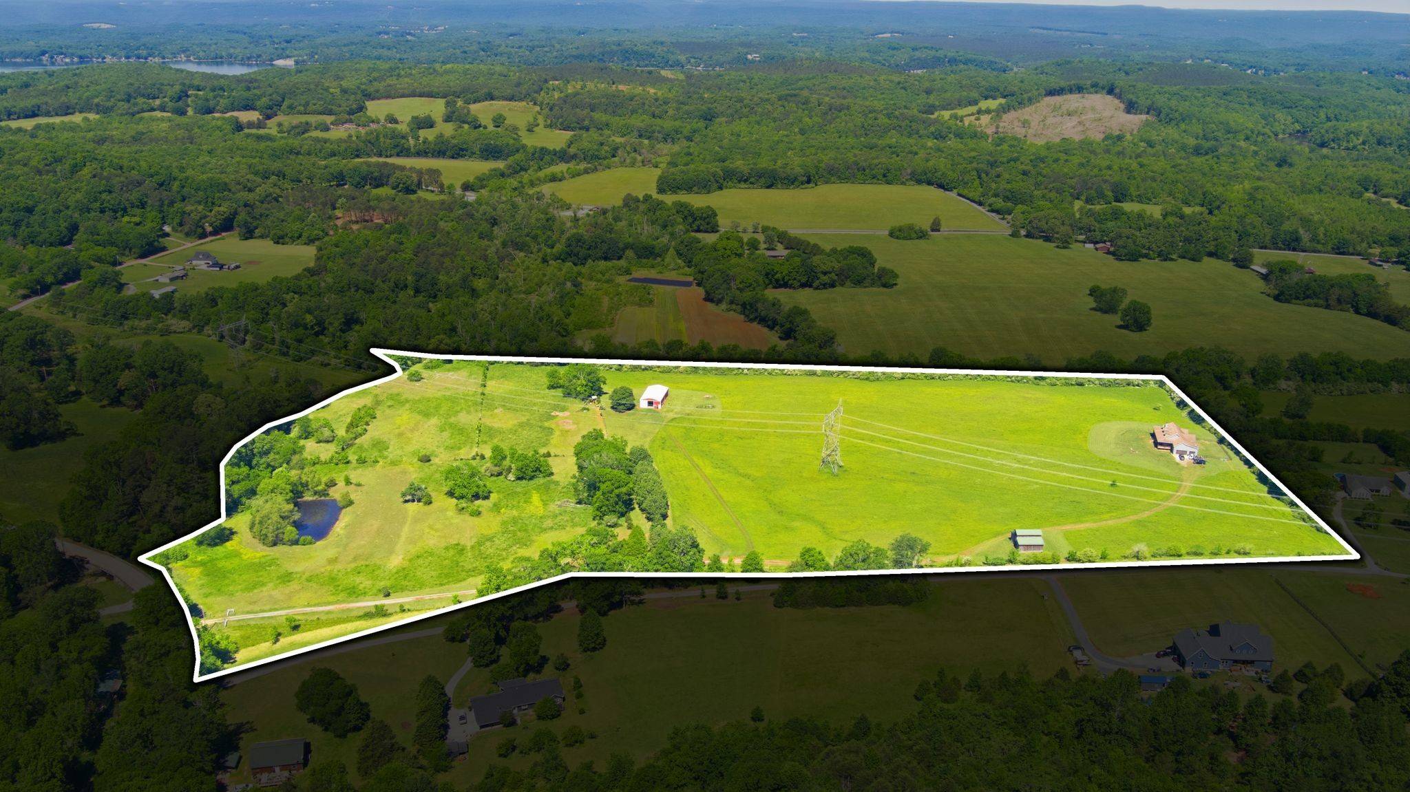 5975 Grasshopper Rd, Birchwood, TN 37308