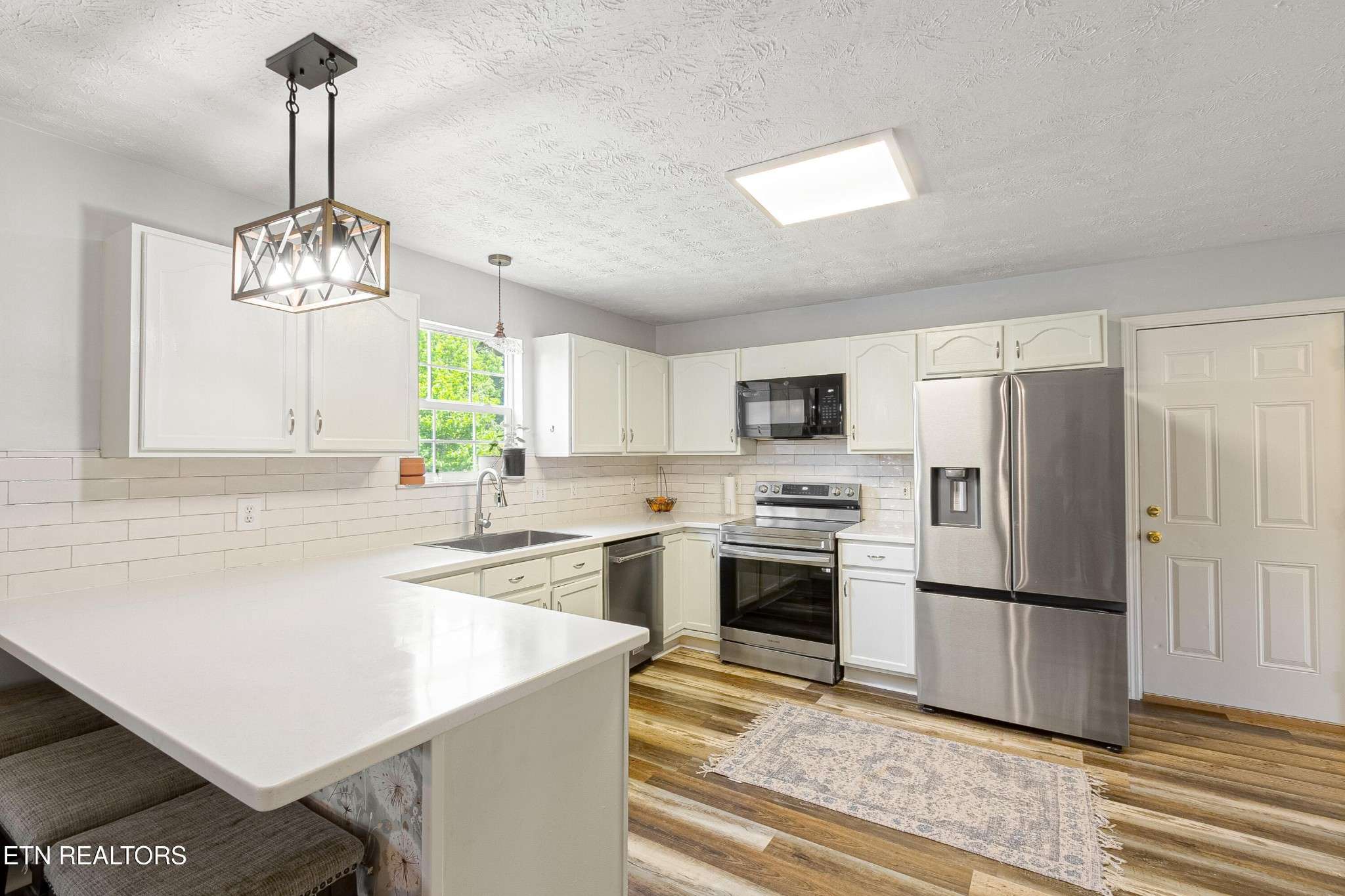 7114 Hannah Brook Rd, Knoxville, TN 37918