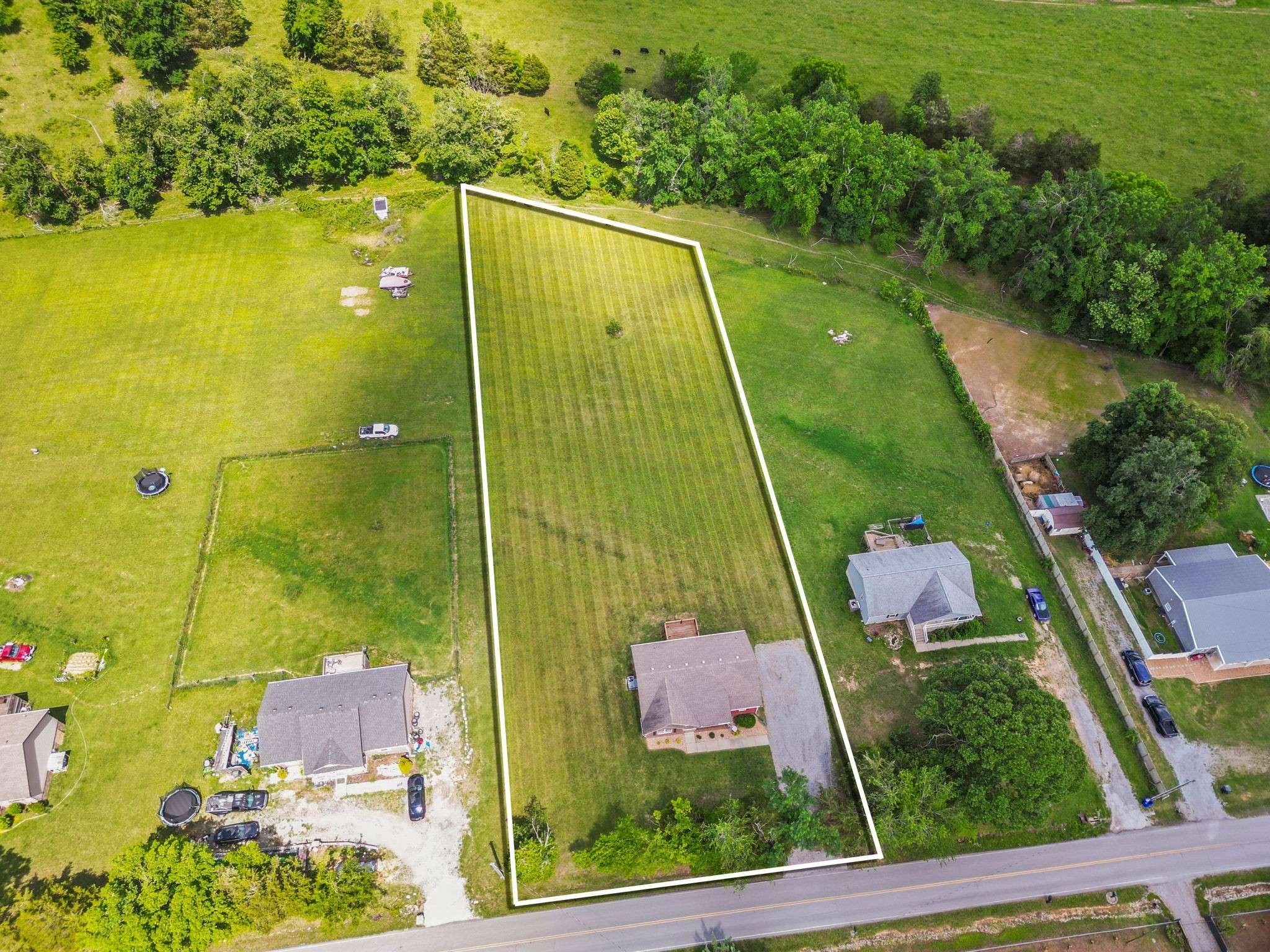 574 Keytown Rd, Portland, TN 37148