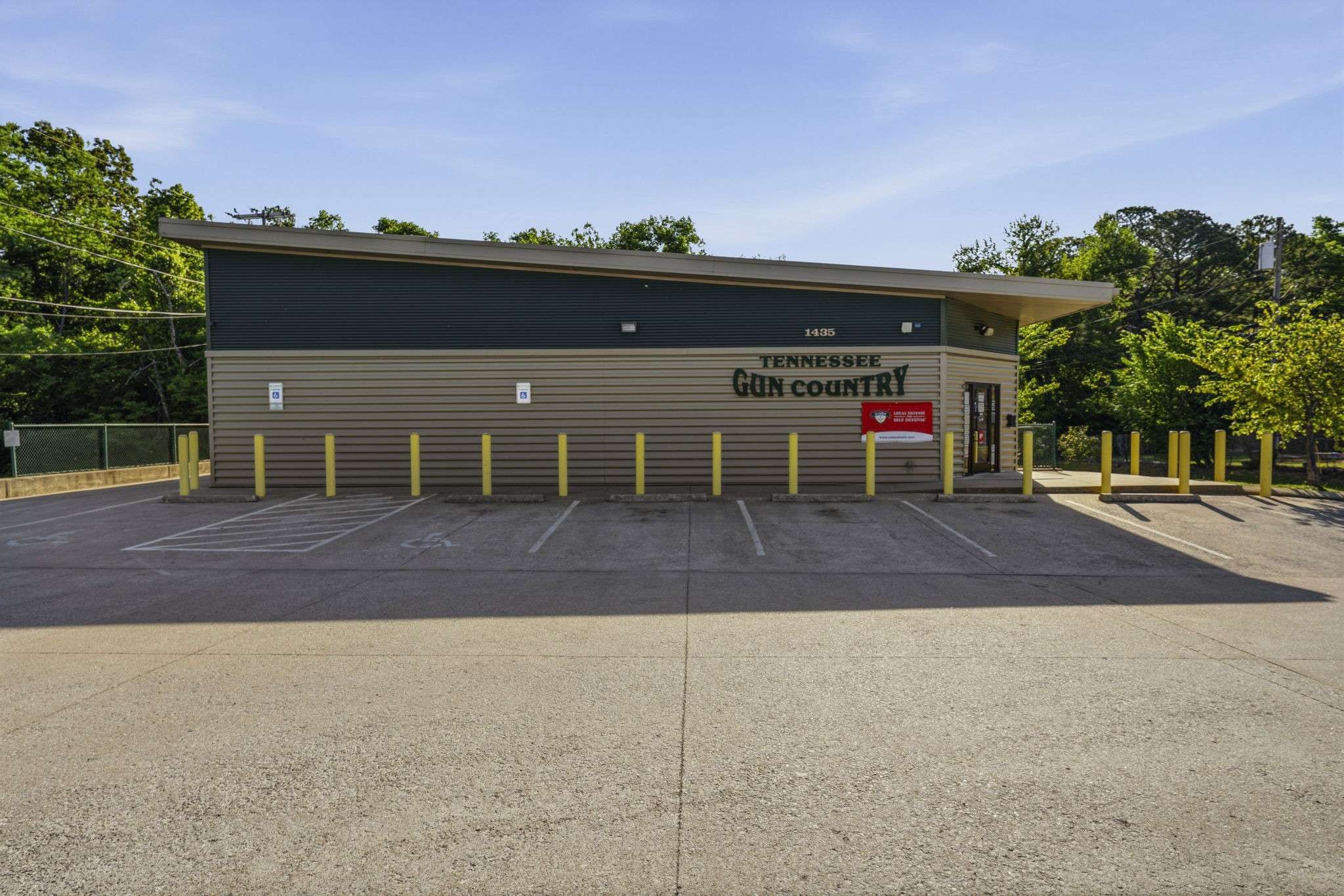 1435 Fort Campbell Blvd, Clarksville, TN 37042