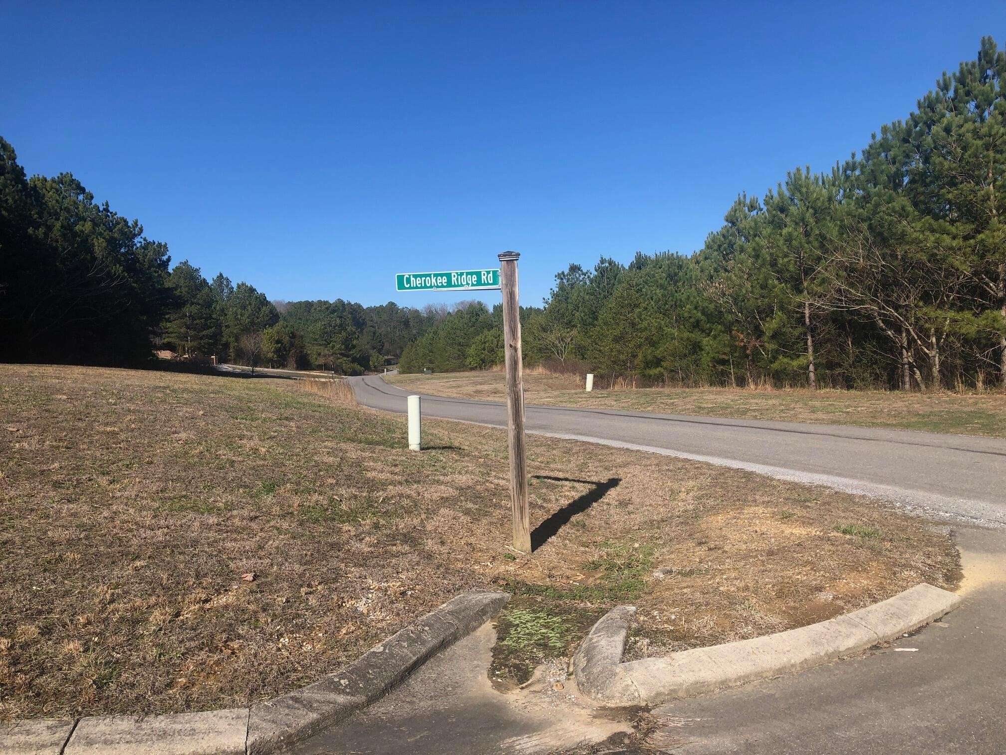 136 Cherokee Ridge Drive, Ocoee, TN 37361