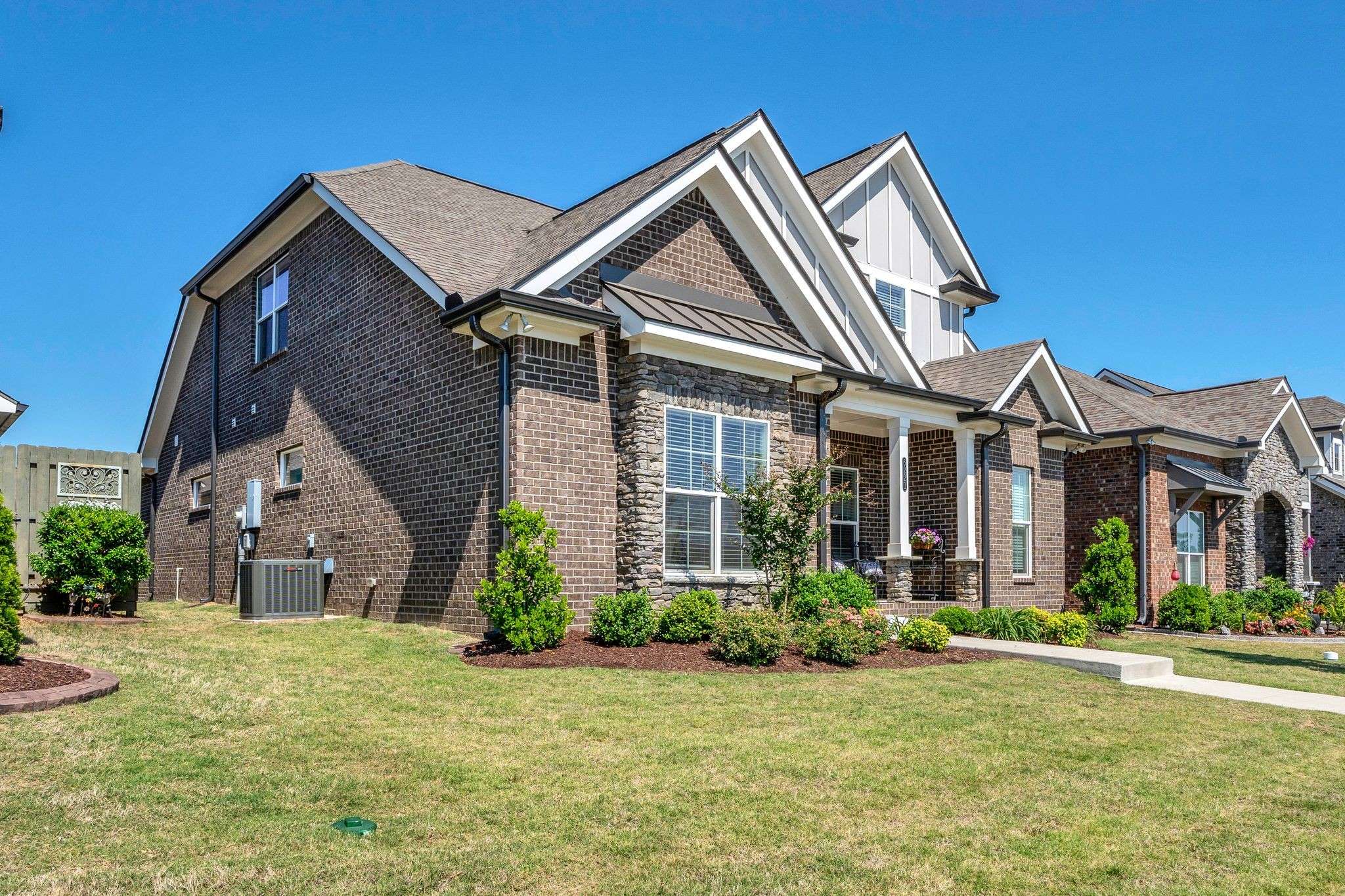 6221 Crawford Drive, Hermitage, TN 37076