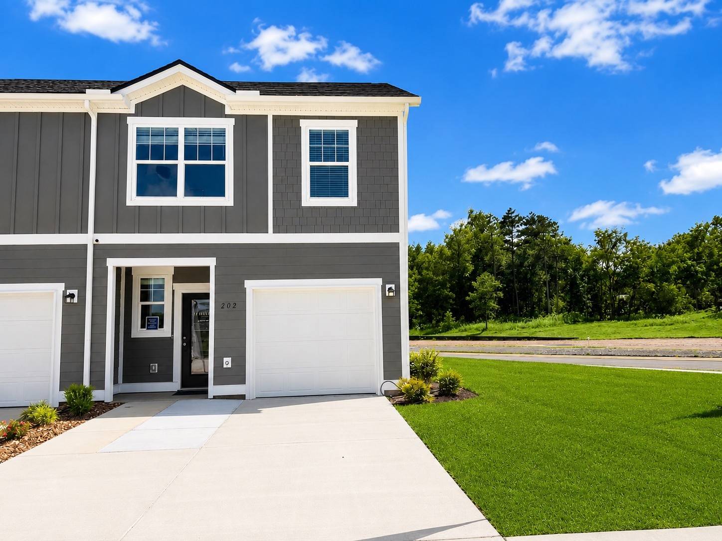 222 Darlington Dr, Dickson, TN 37055