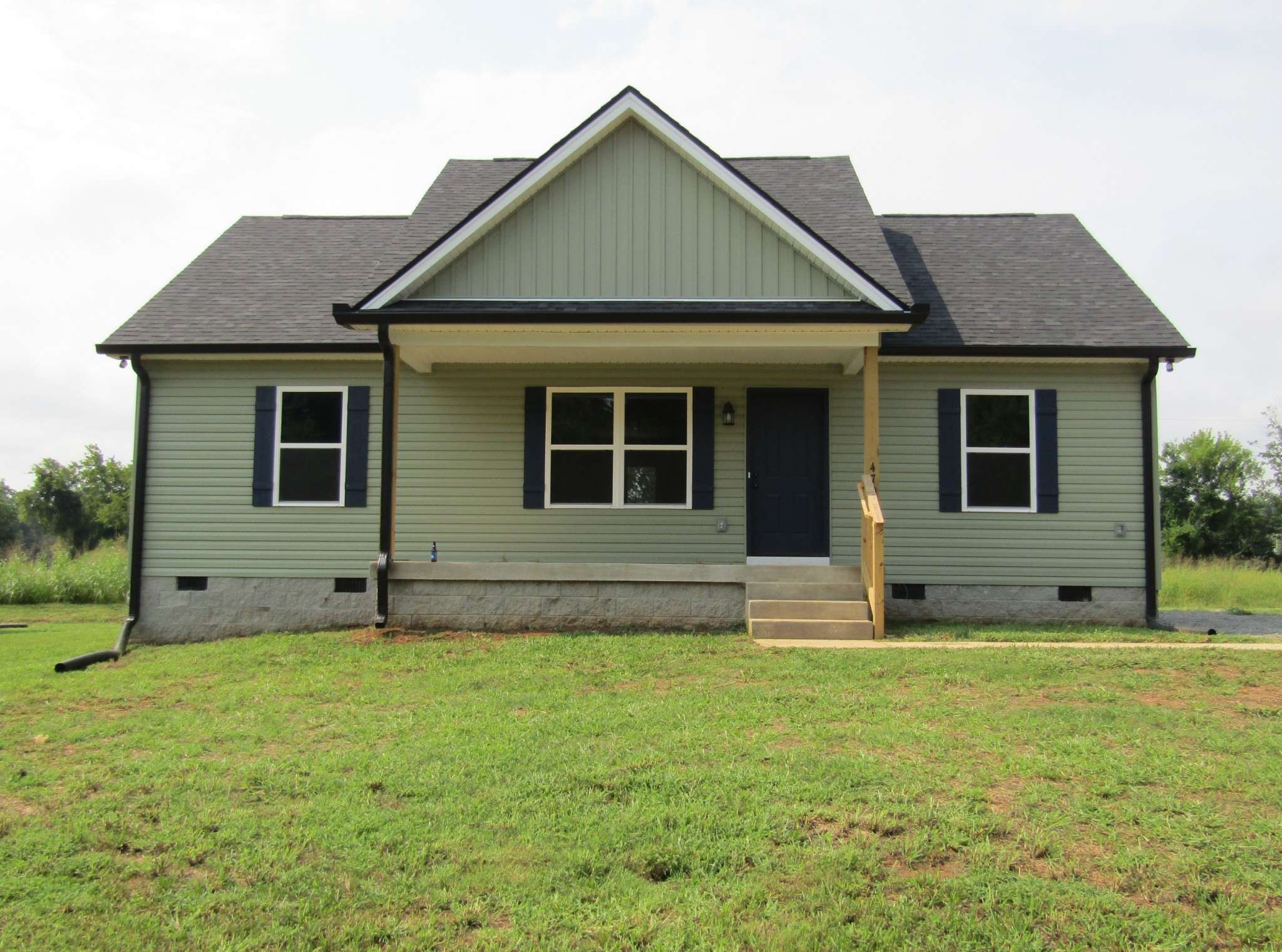 470 Crescent Factory Rd, Lawrenceburg, TN 38464