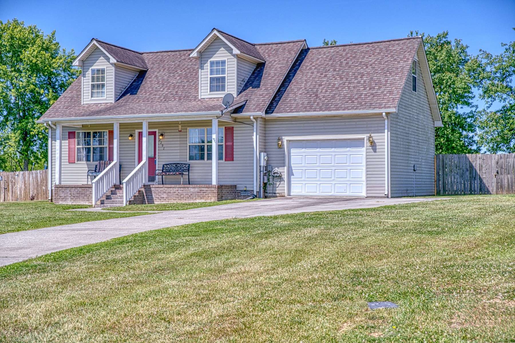 2292 Plunk Whitson Rd, Cookeville, TN 38501