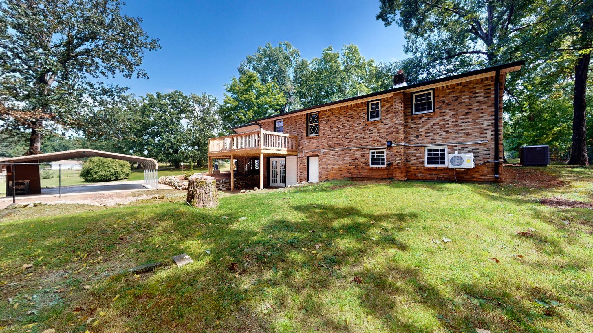 9092 E 40 Rd, Bon Aqua, TN 37025