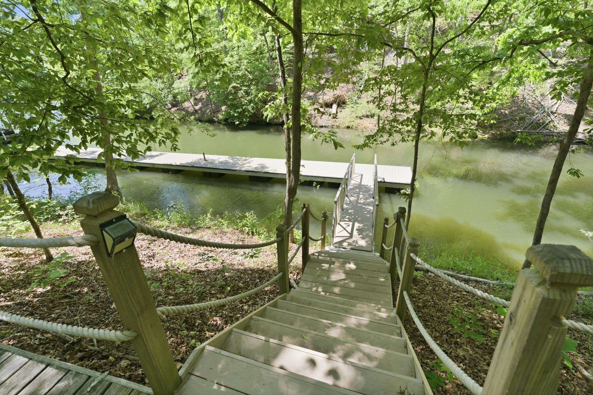 0 Crescent Ln, Savannah, TN 38372