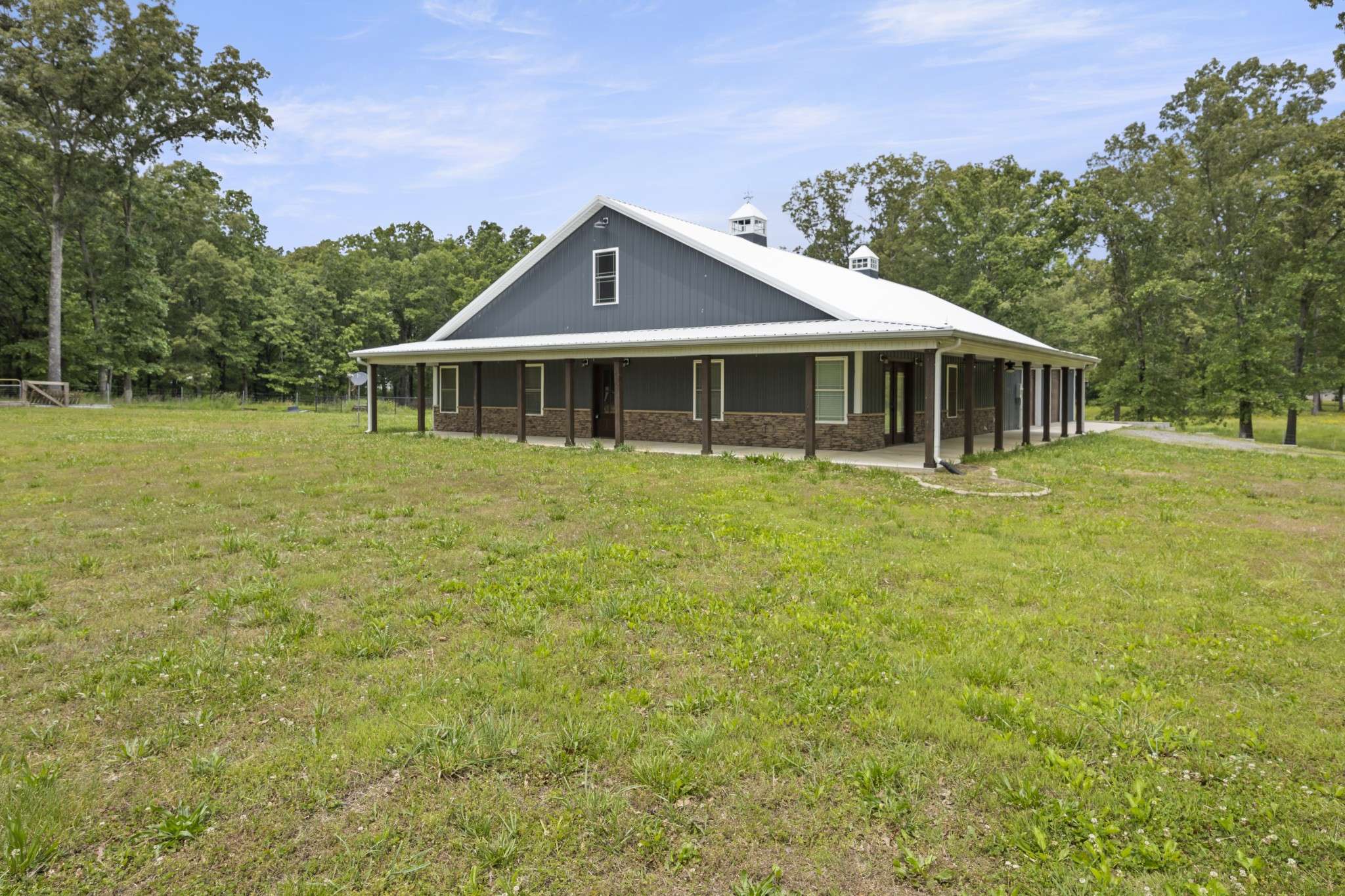 311 Nash Ln, Estill Springs, TN 37330