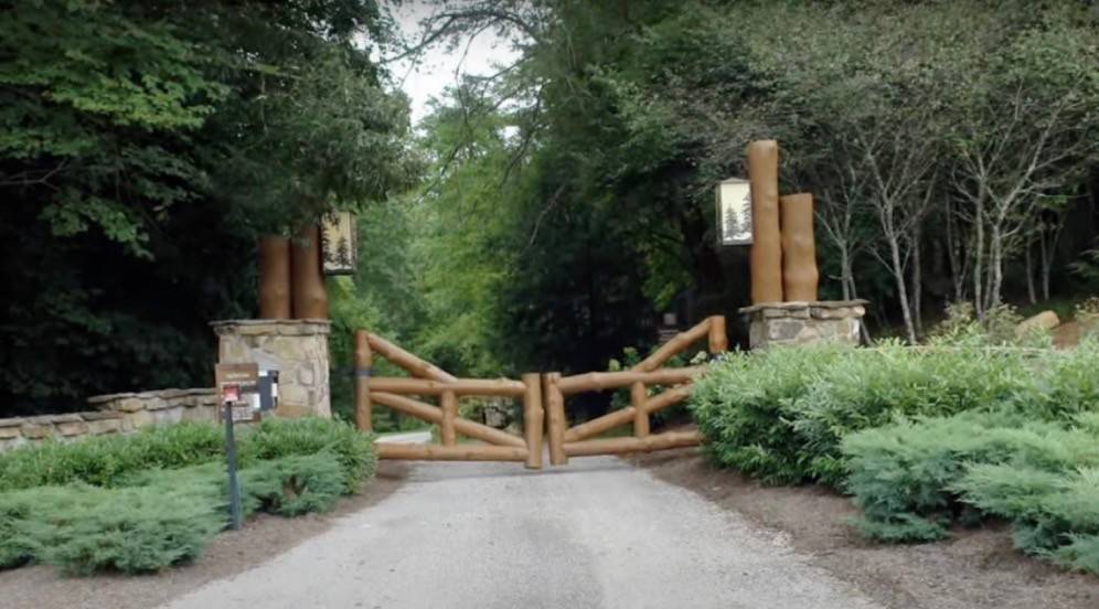 47 Hemlock Lane, Spencer, TN 38585