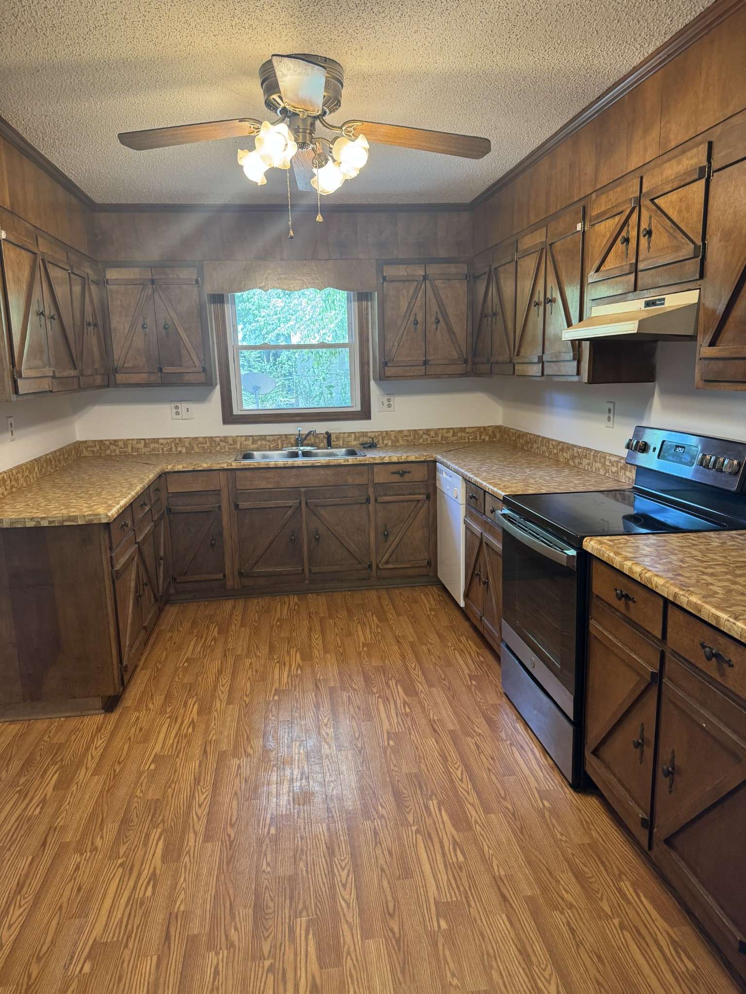 5059 Cindy Cir #NW, Cleveland, TN 37312