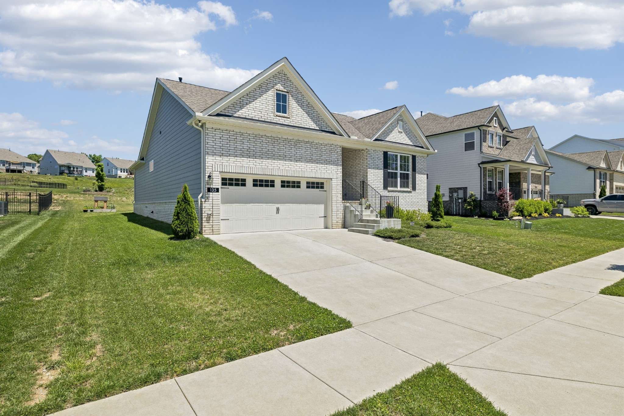 135 John T Alexander Blvd, Hendersonville, TN 37075