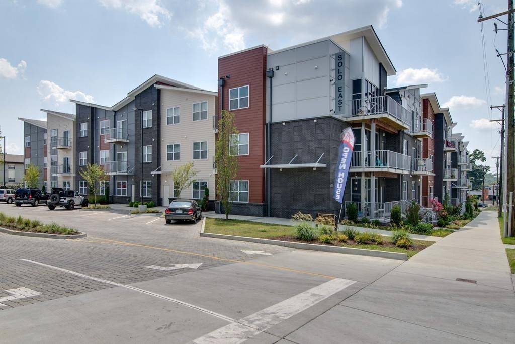 1118 Litton Ave #216, Nashville, TN 37216