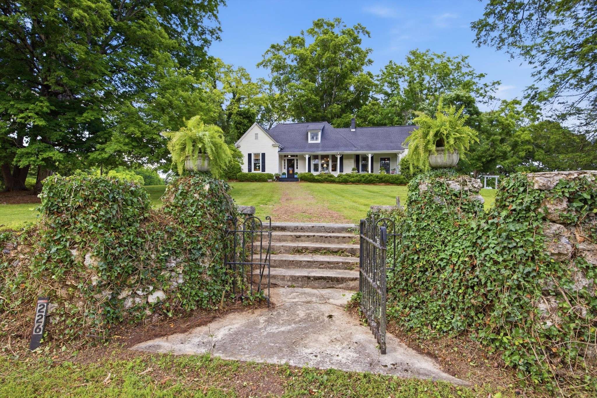 226 Lee Avenue, Chickamauga, GA 30707