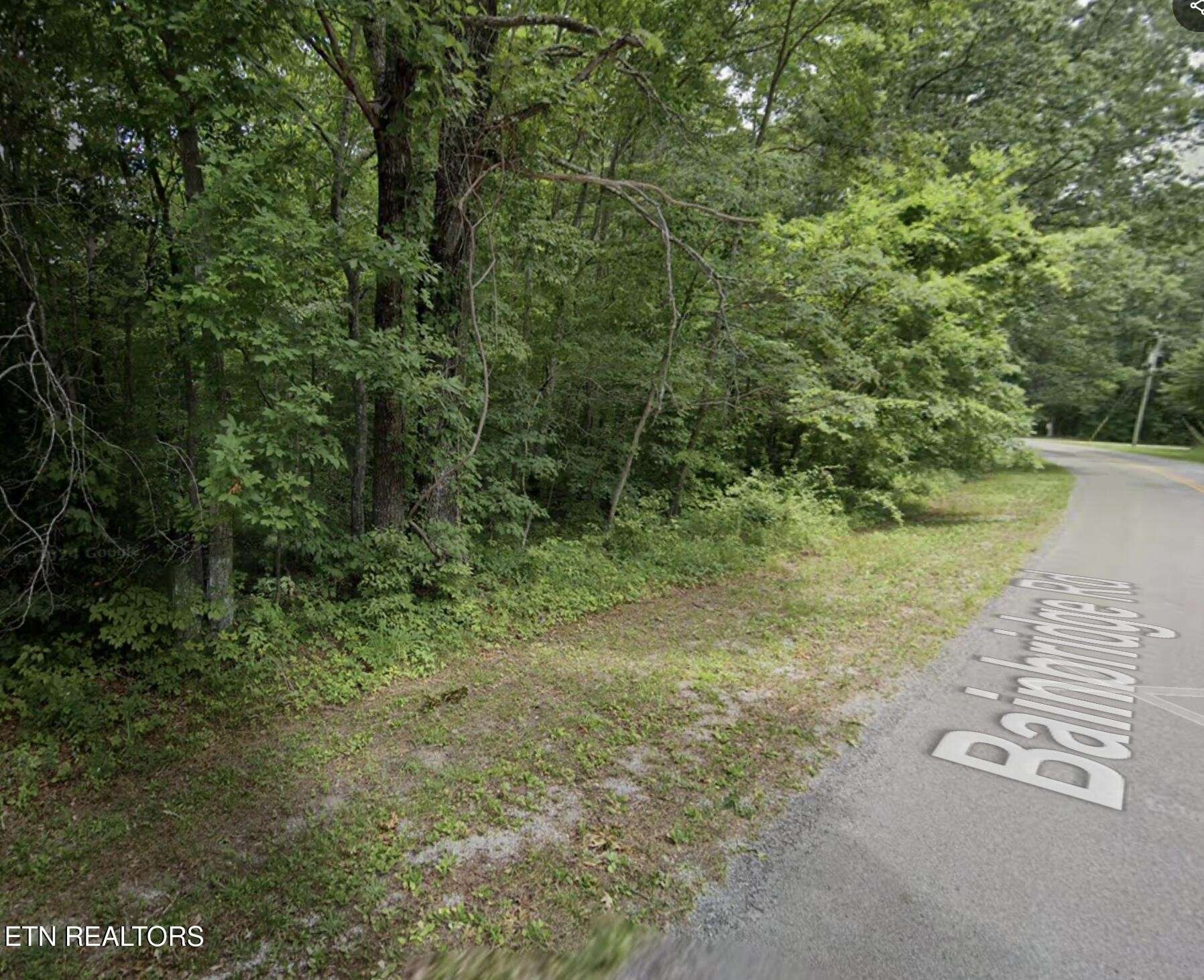 227 Bainbridge Rd, Crossville, TN 38558