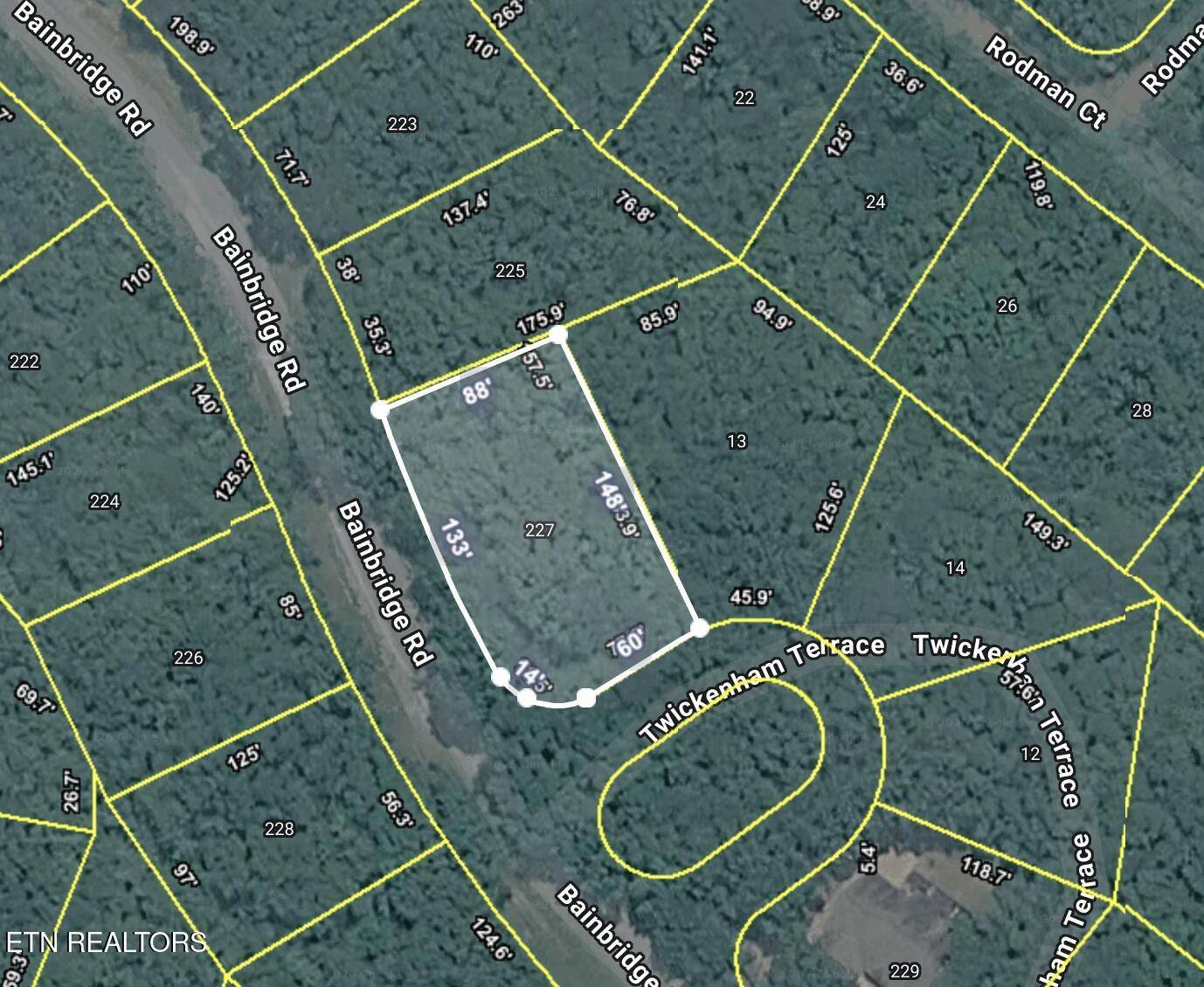 227 Bainbridge Rd, Crossville, TN 38558
