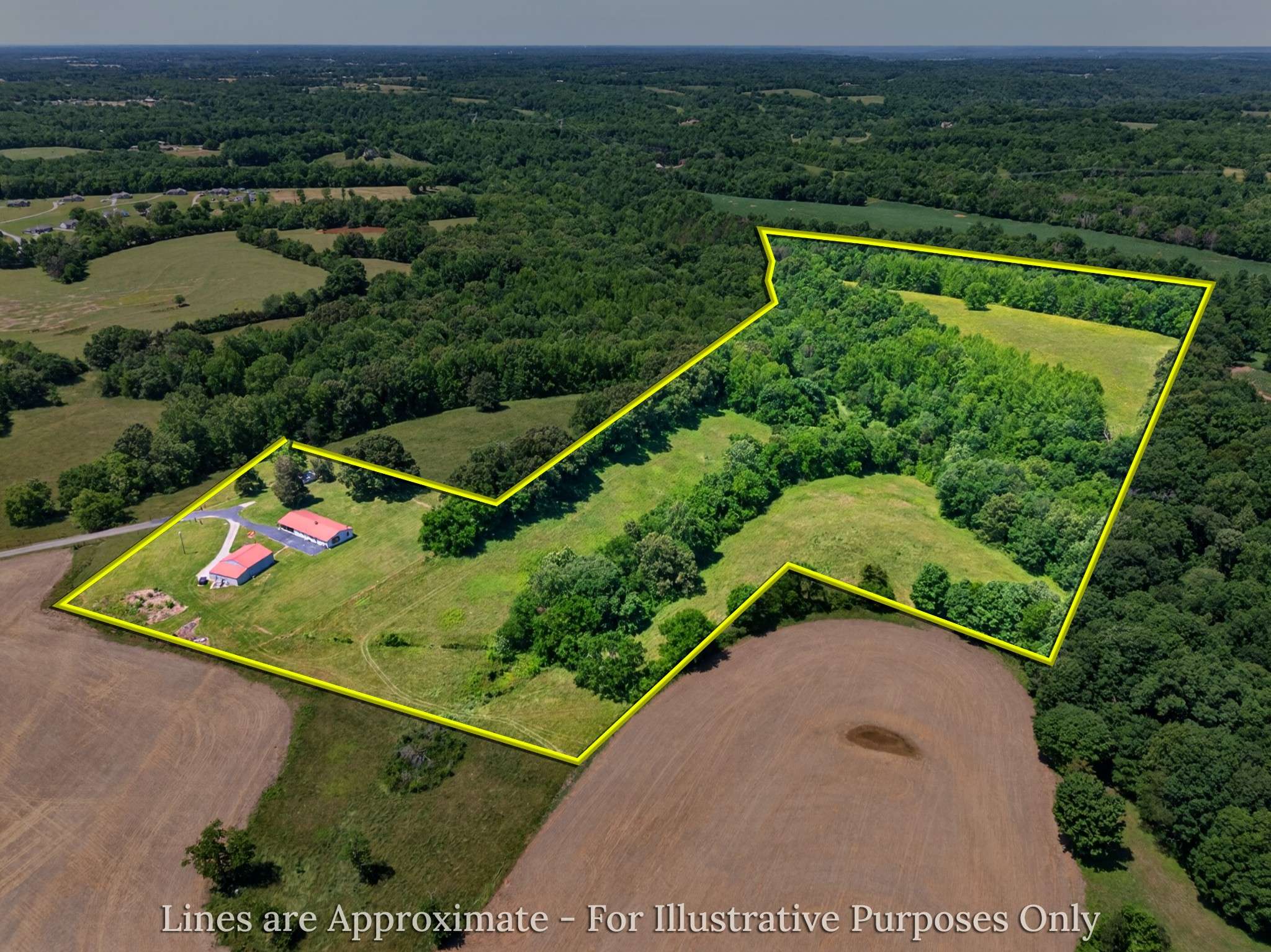 37 Old McLemore Rd, Taft, TN 38488