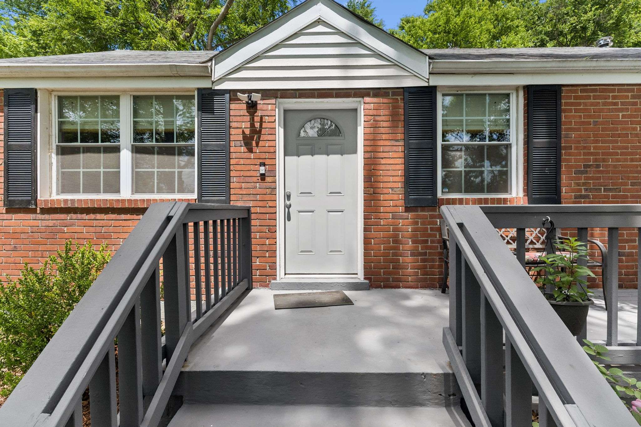 1308 Saturn Dr, Nashville, TN 37217