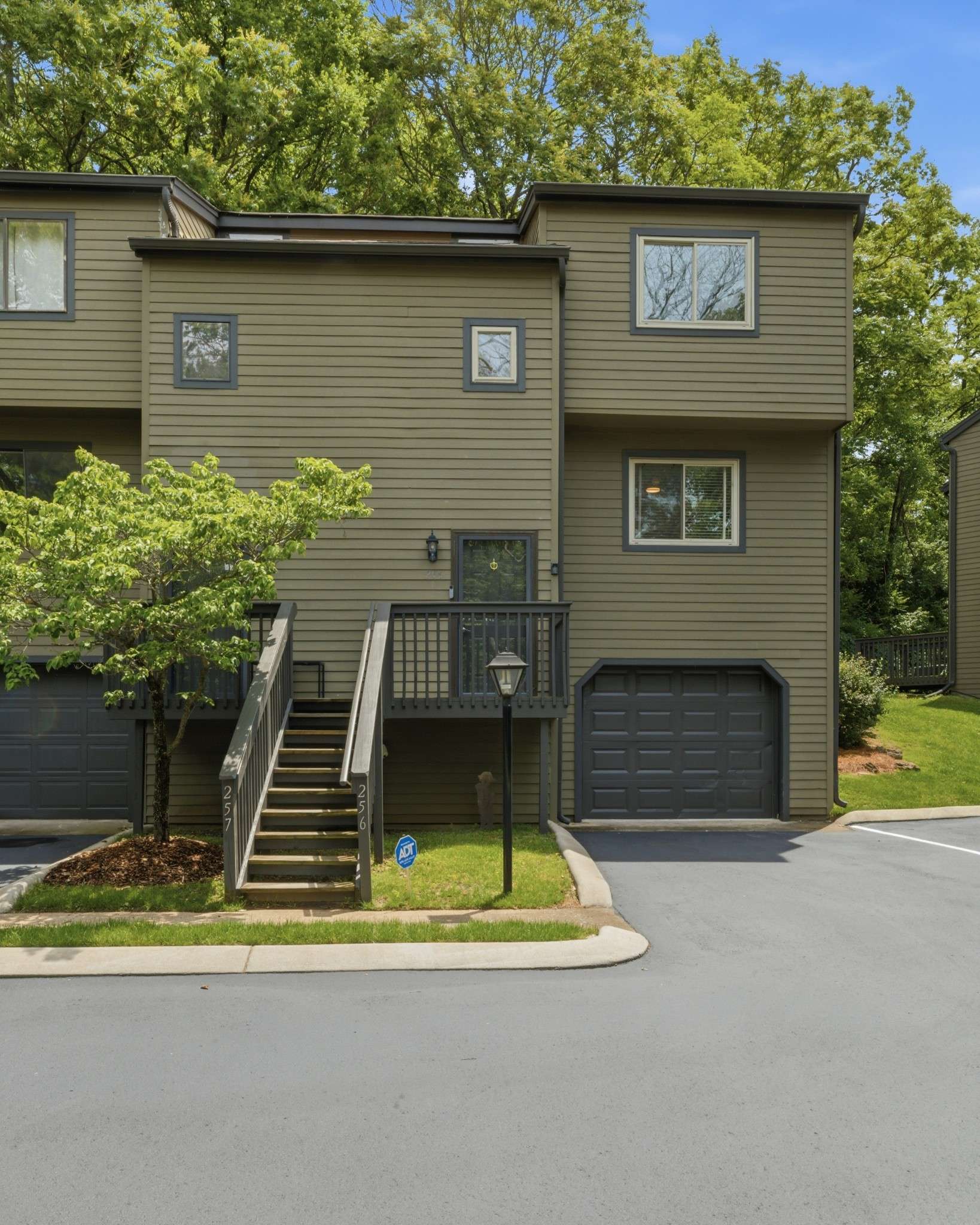 256 Summit Ridge Drive, Nashville, TN 37215