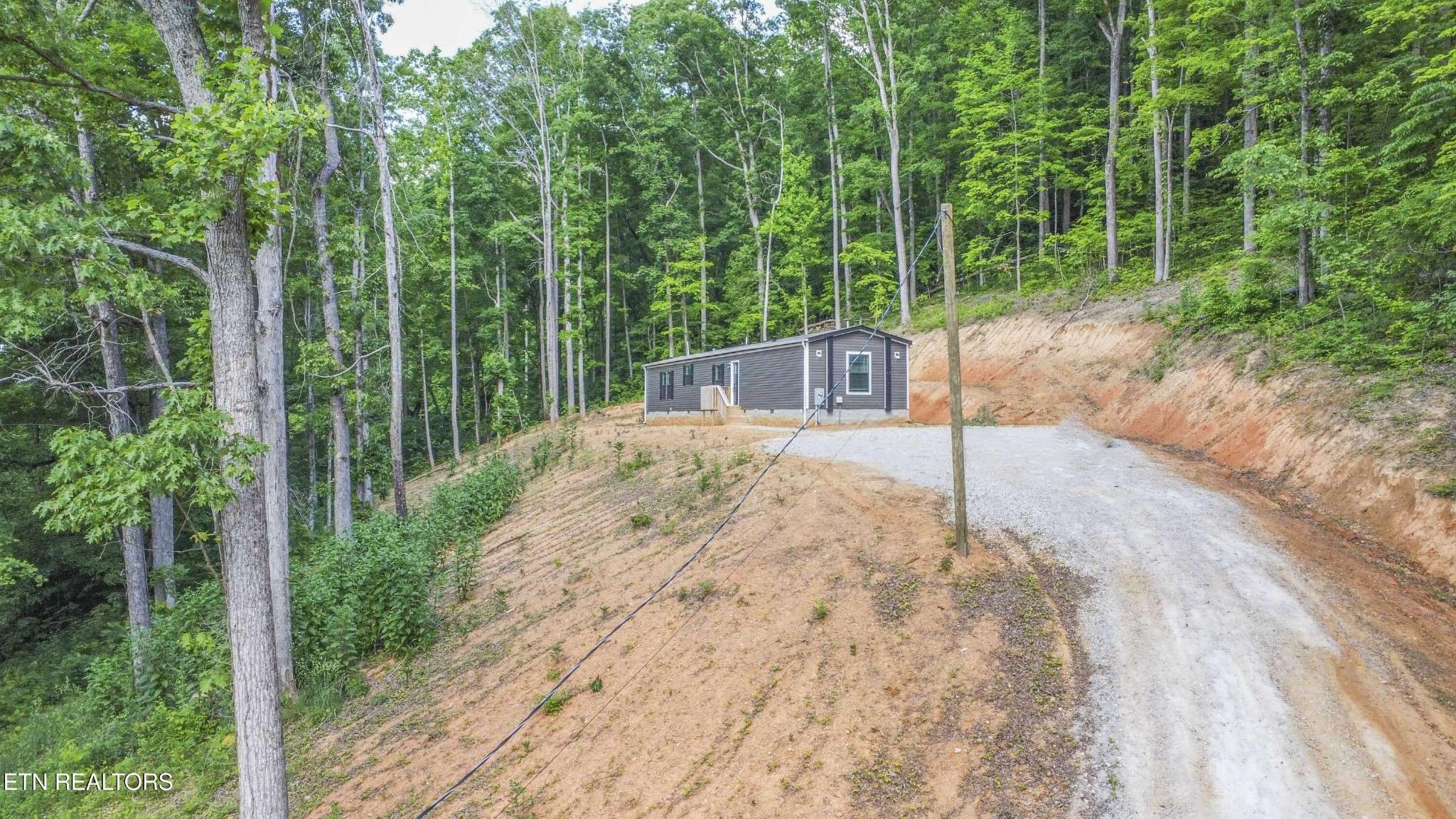 237 Johnson Valley Rd, Philadelphia, TN 37846