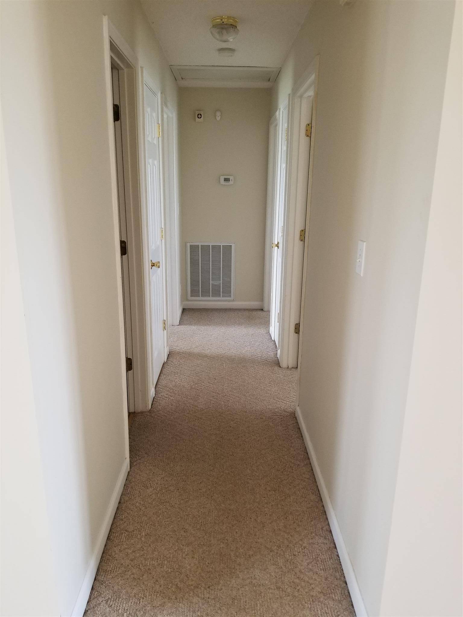 102 Josephines Ct, Oak Grove, KY 42262