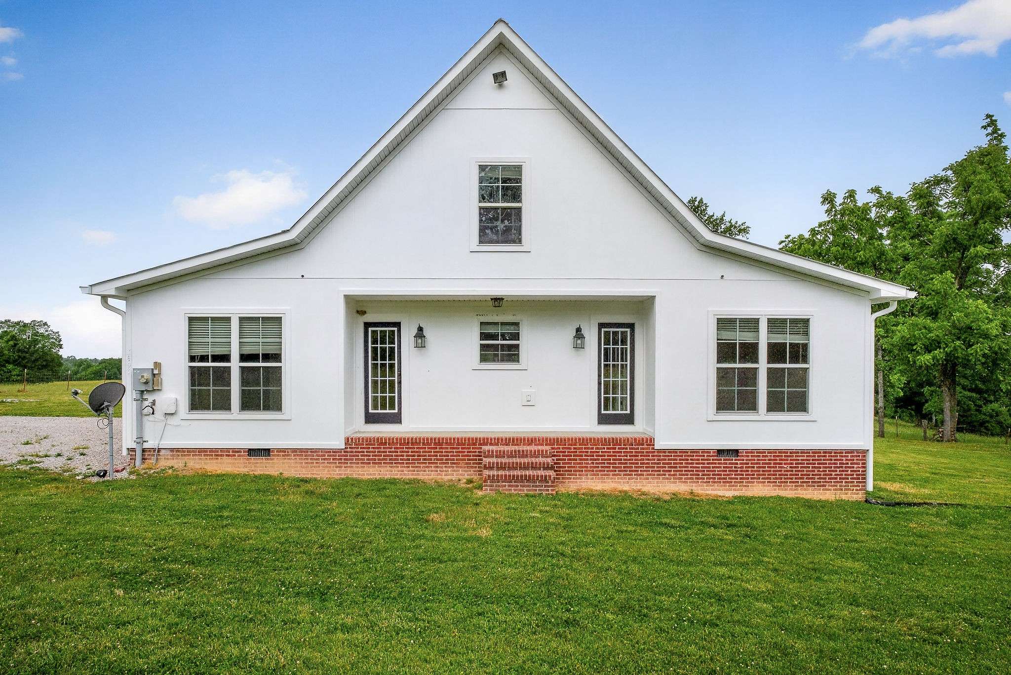 8495 Baxter Rd, Baxter, TN 38544