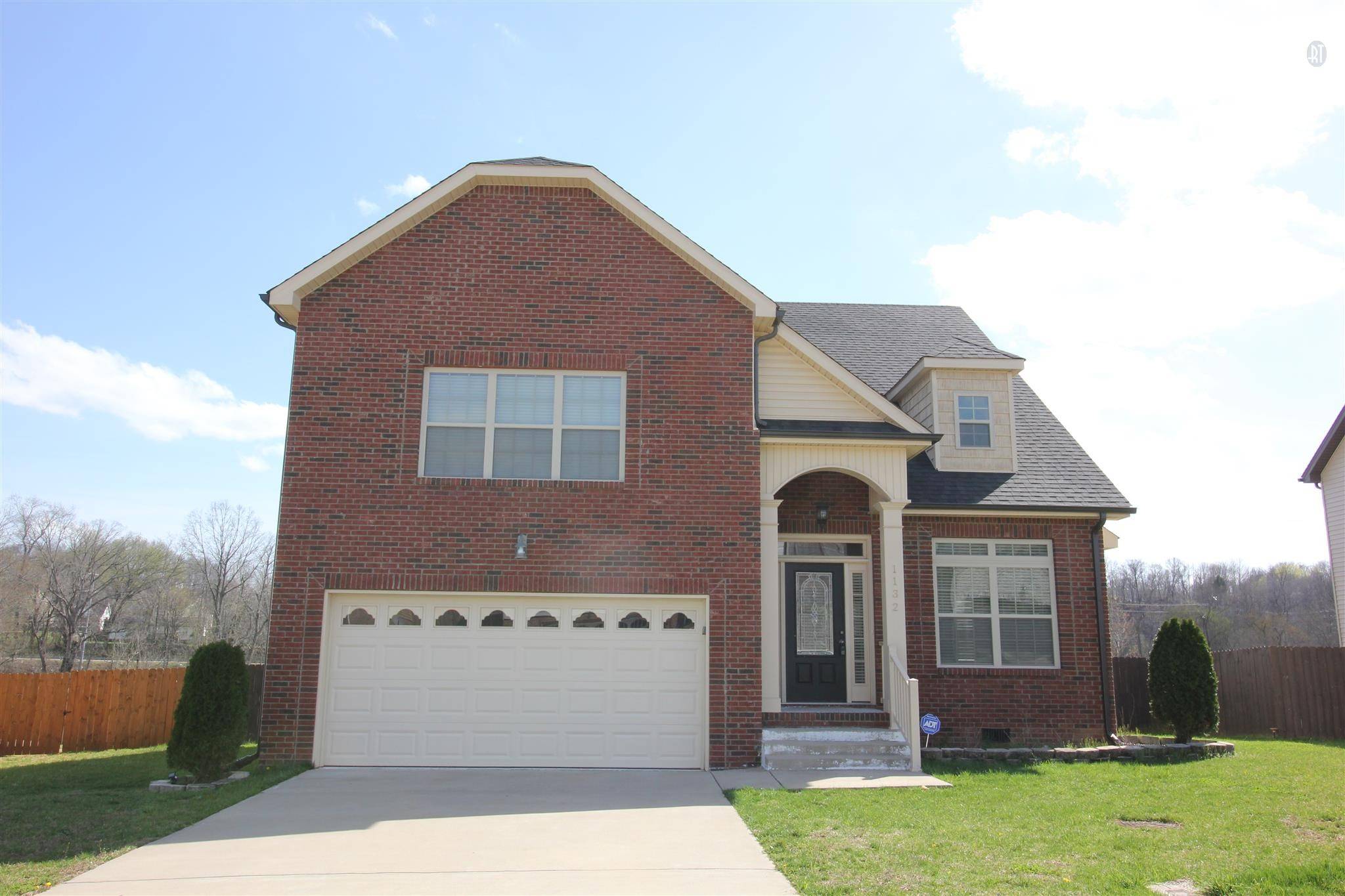1132 Ishee Dr, Clarksville, TN 37042