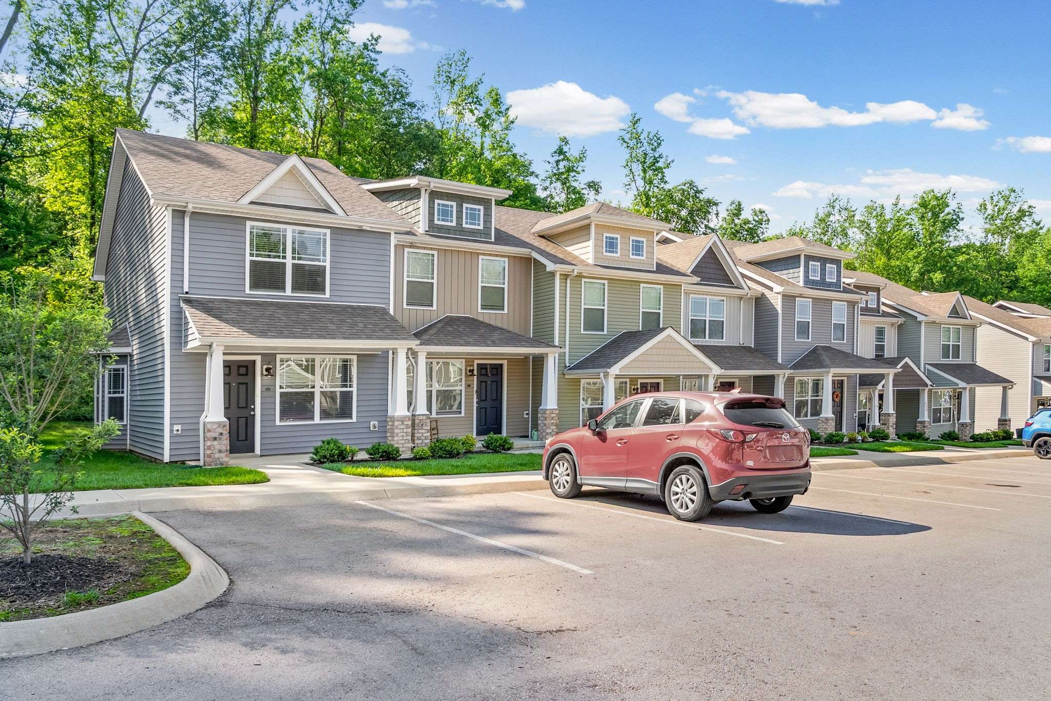 260 Woodland Valley Ln, Clarksville, TN 37040